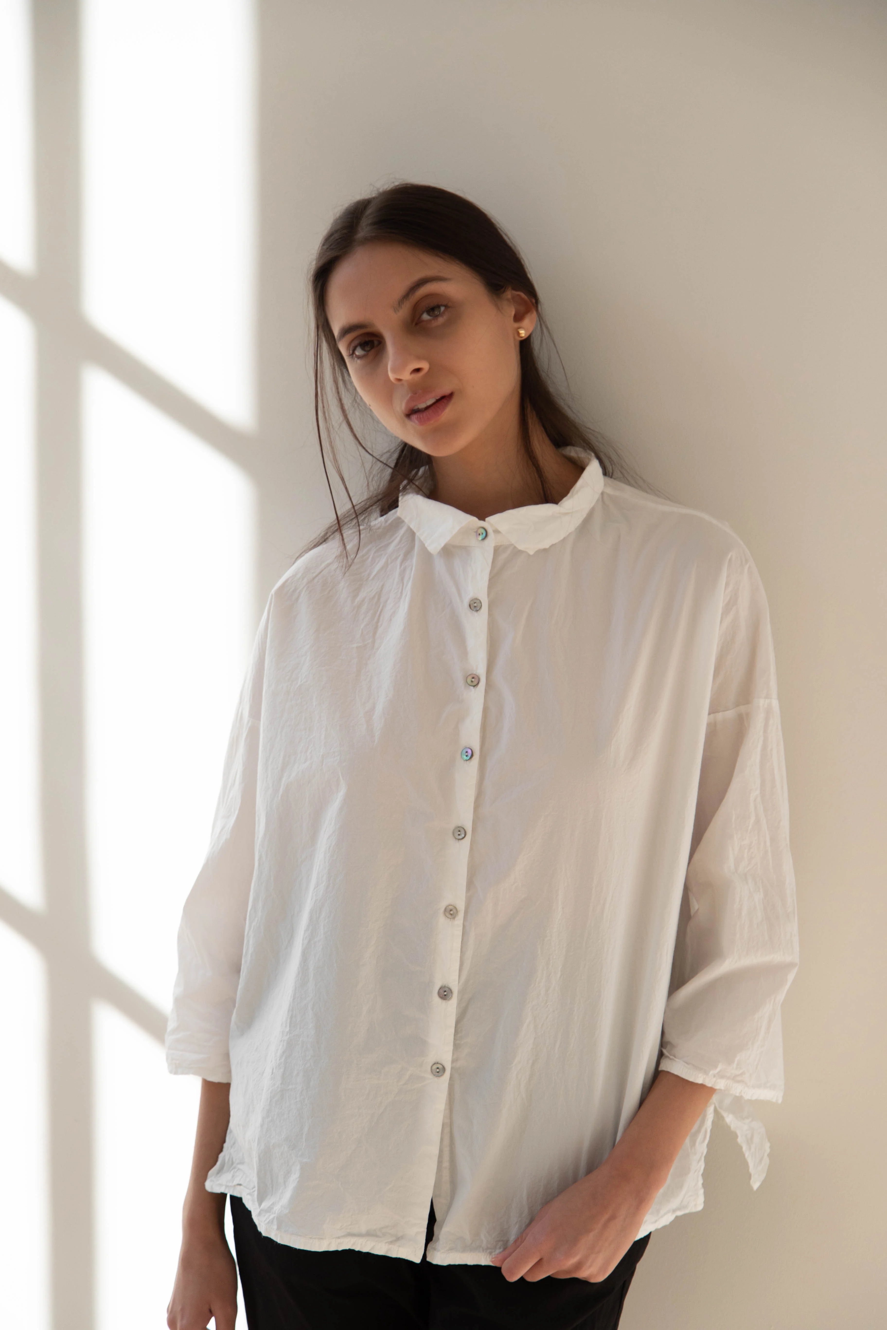 Album di Famiglia | TC Cotton Short Collar Shirt in Milk - Image 20
