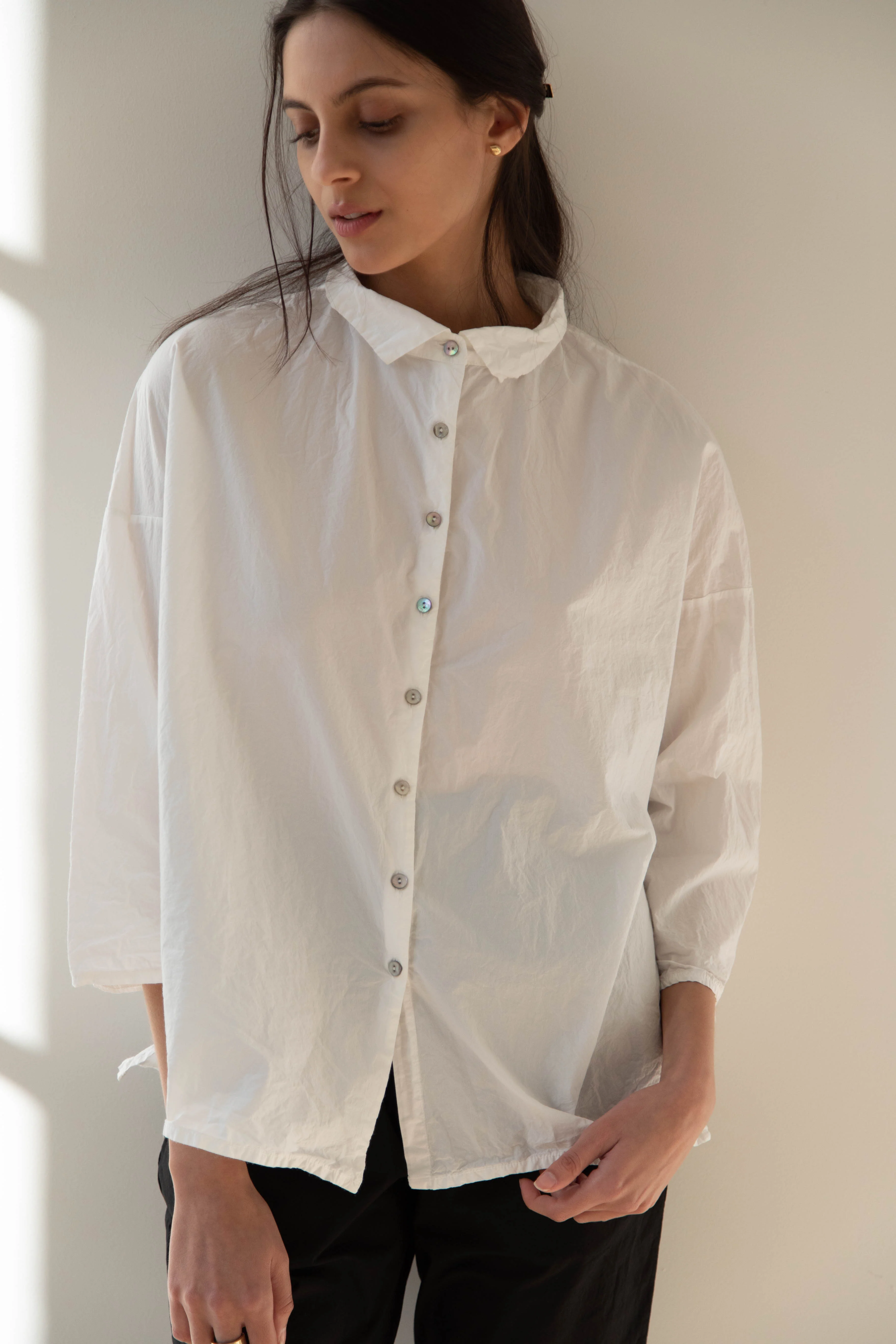 Album di Famiglia | TC Cotton Short Collar Shirt in Milk - Image 21