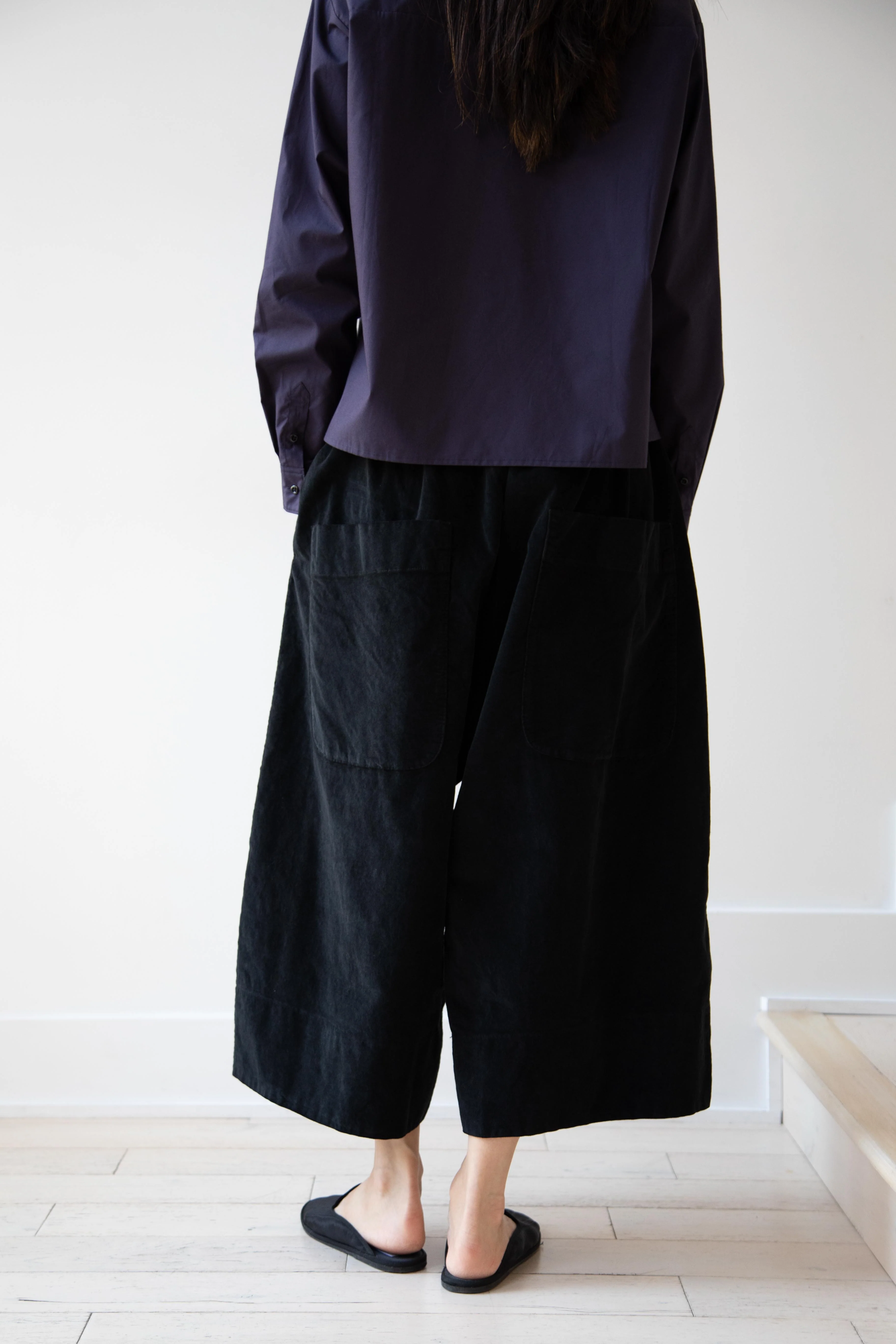 Album di Famiglia | Velvet Wide Trousers in Black - Image 15