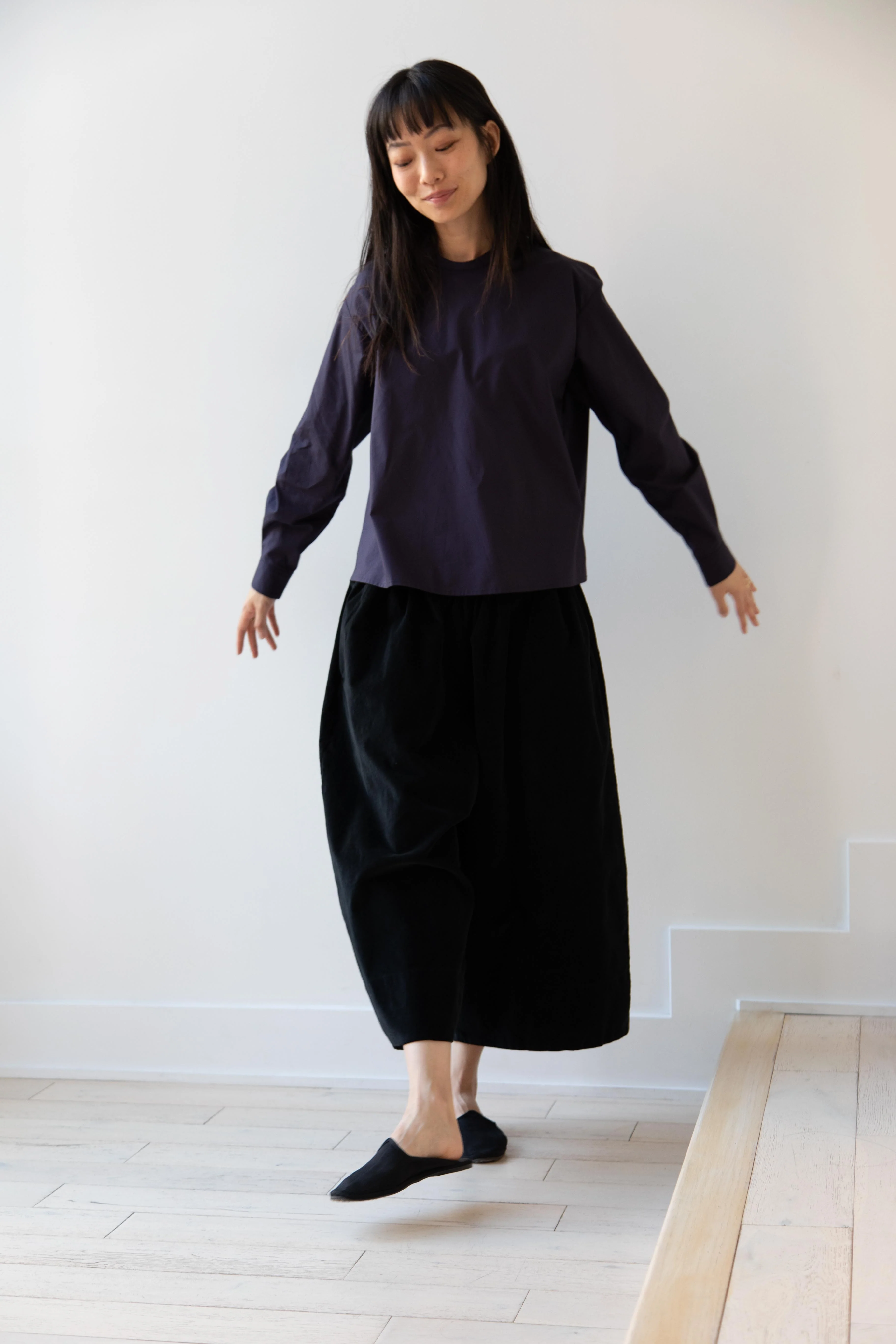 Album di Famiglia | Velvet Wide Trousers in Black - Image 18
