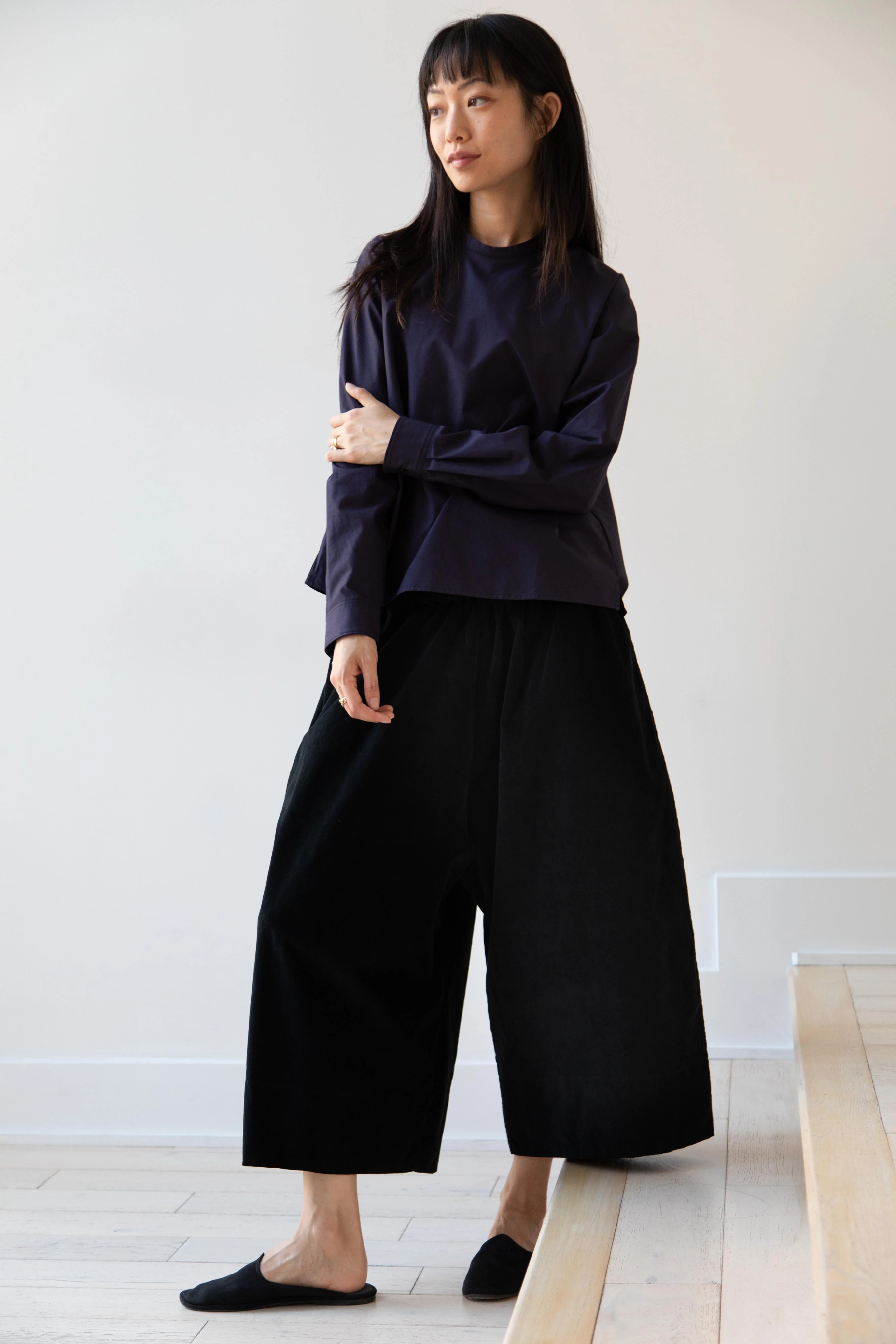 Album di Famiglia | Velvet Wide Trousers in Black - Image 2