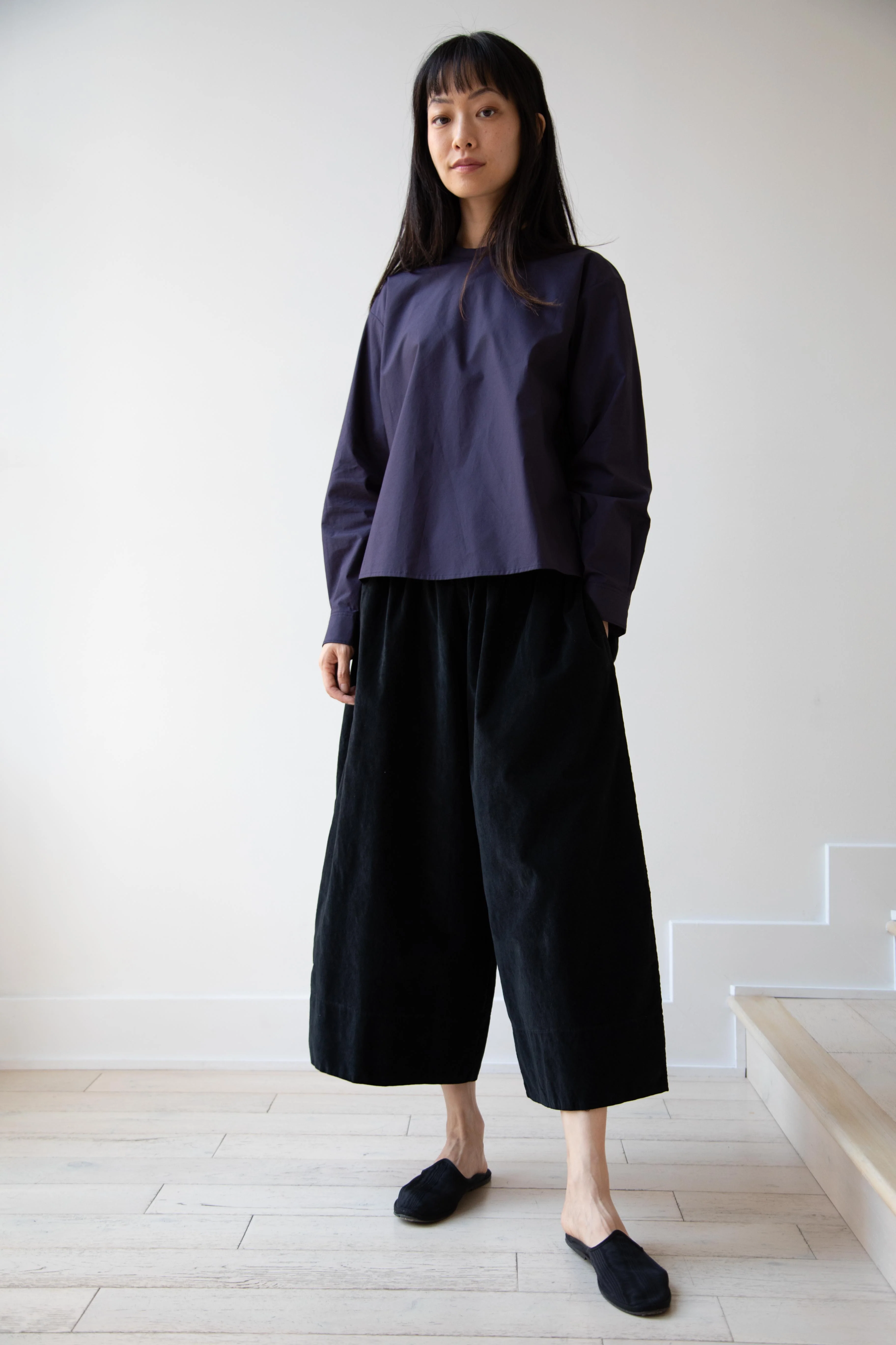 Album di Famiglia | Velvet Wide Trousers in Black - Image 31