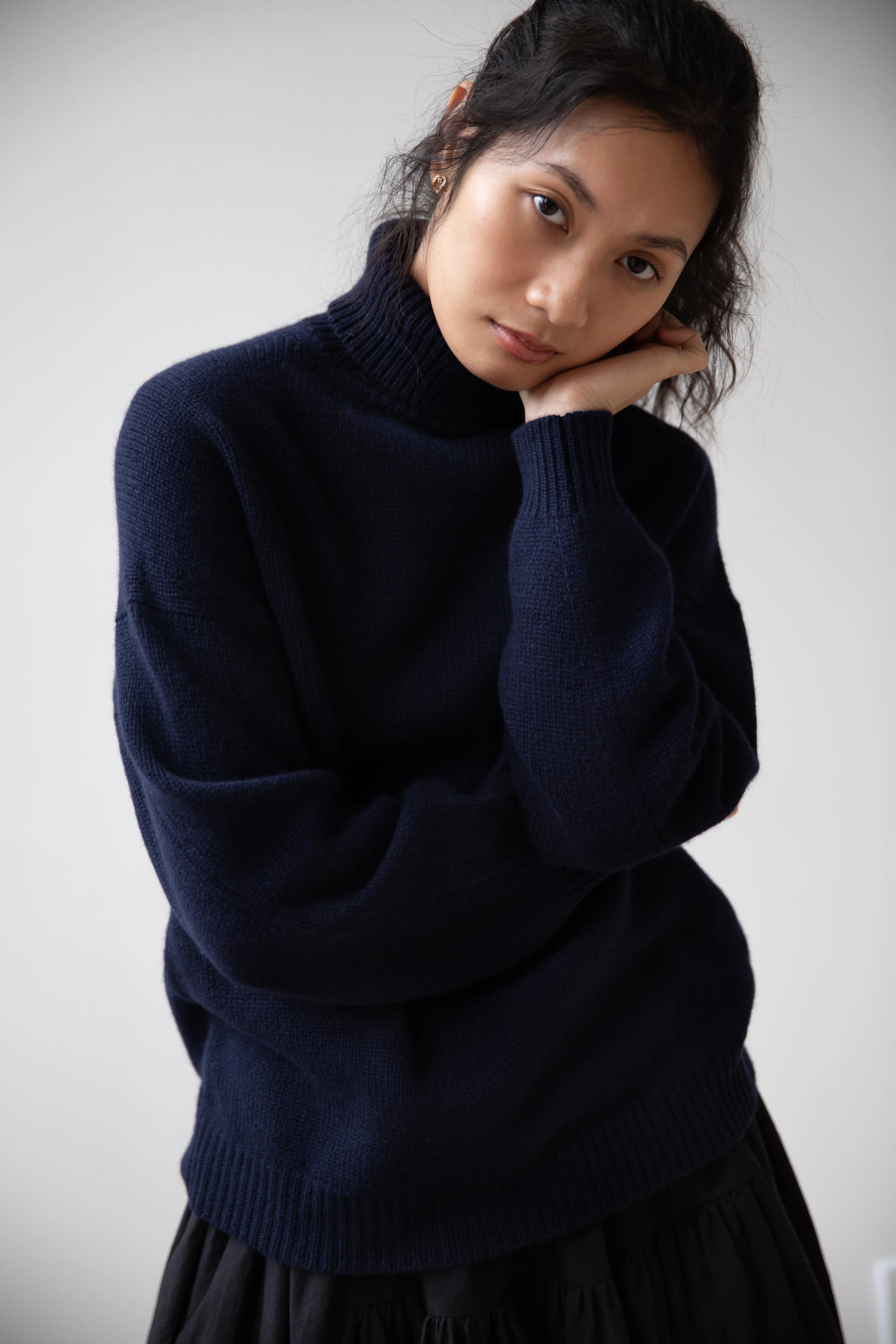 Arts & Science | Back Line Turtleneck Sweater in Navy - Image 12