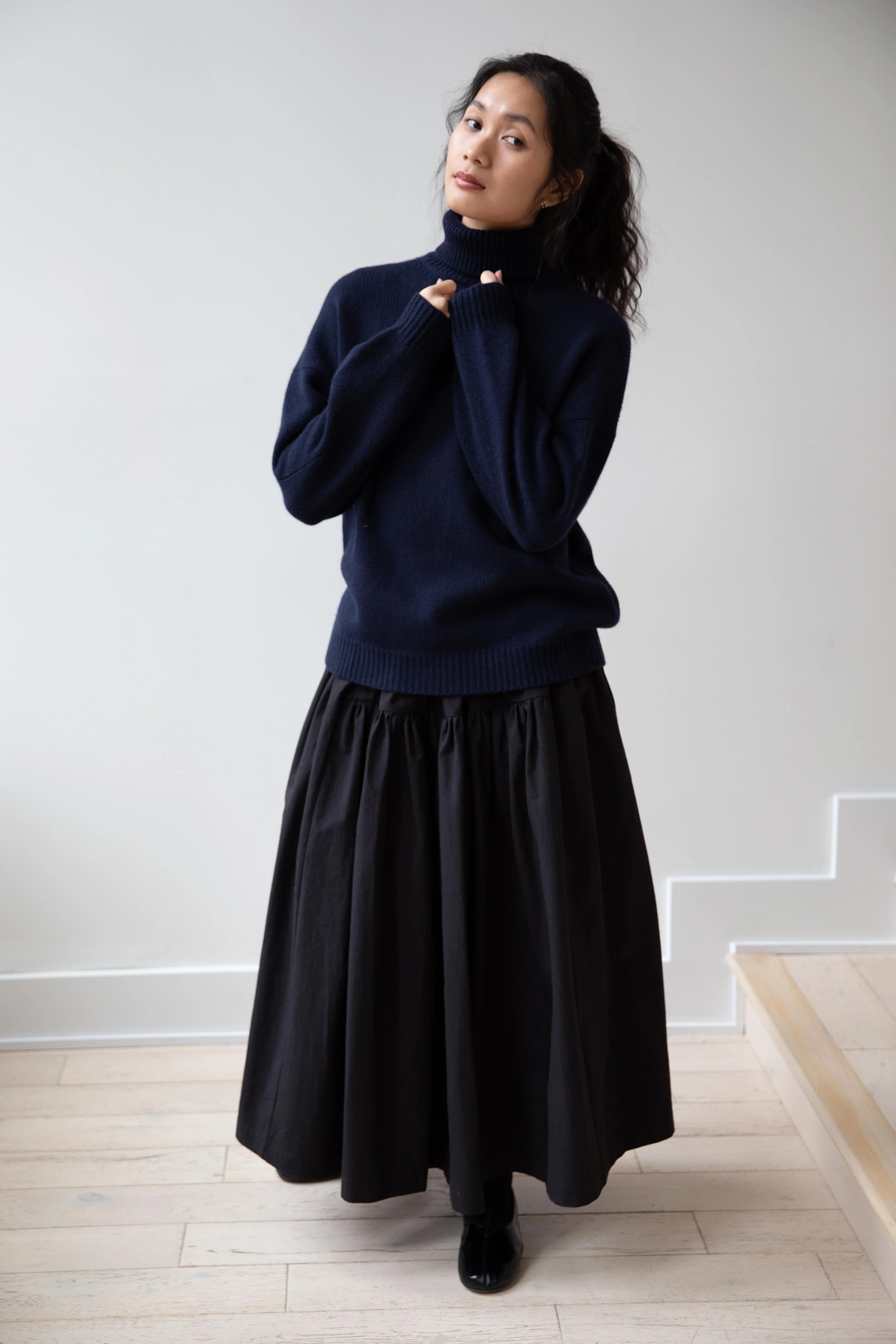 Arts & Science | Back Line Turtleneck Sweater in Navy - Image 5