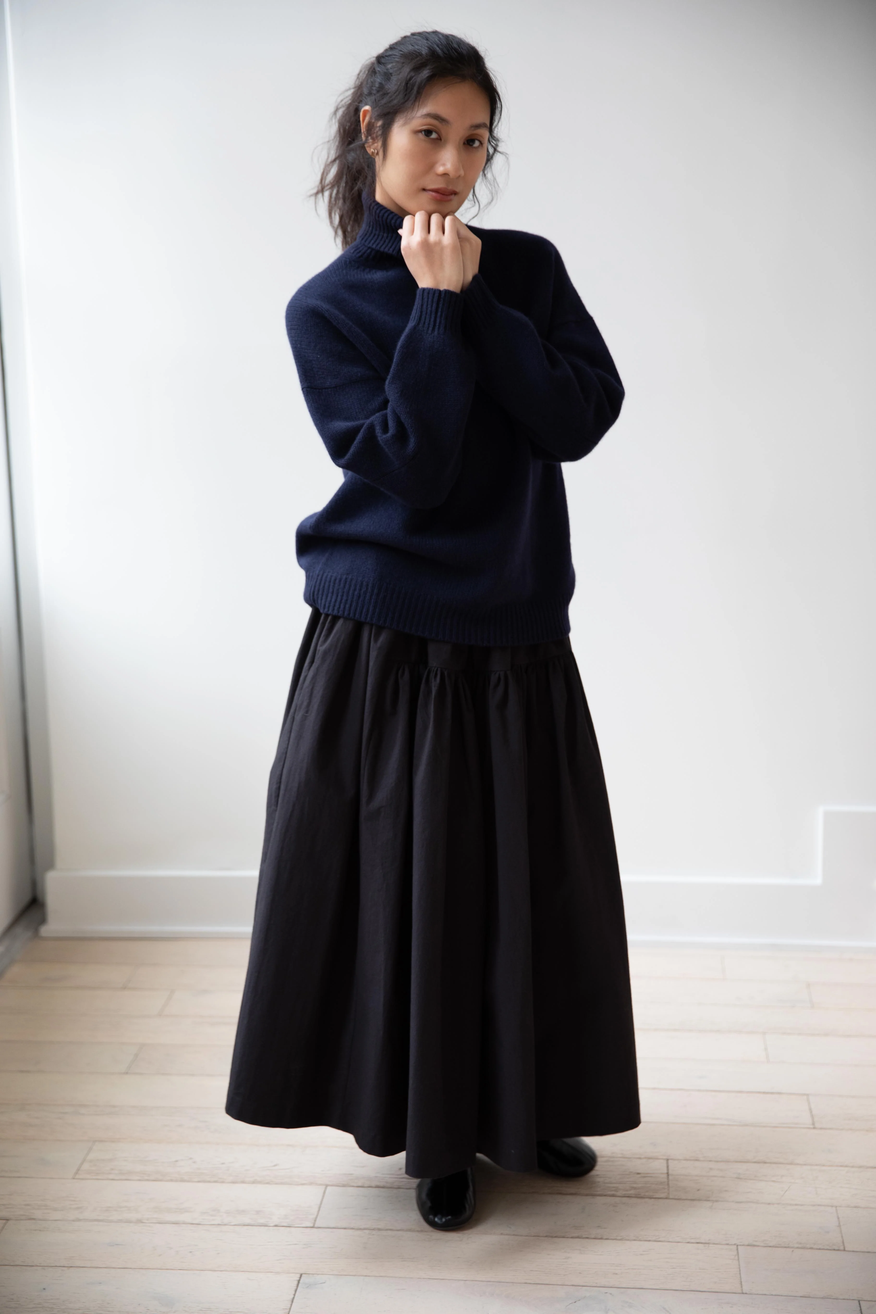 Arts & Science | Back Line Turtleneck Sweater in Navy - Image 9