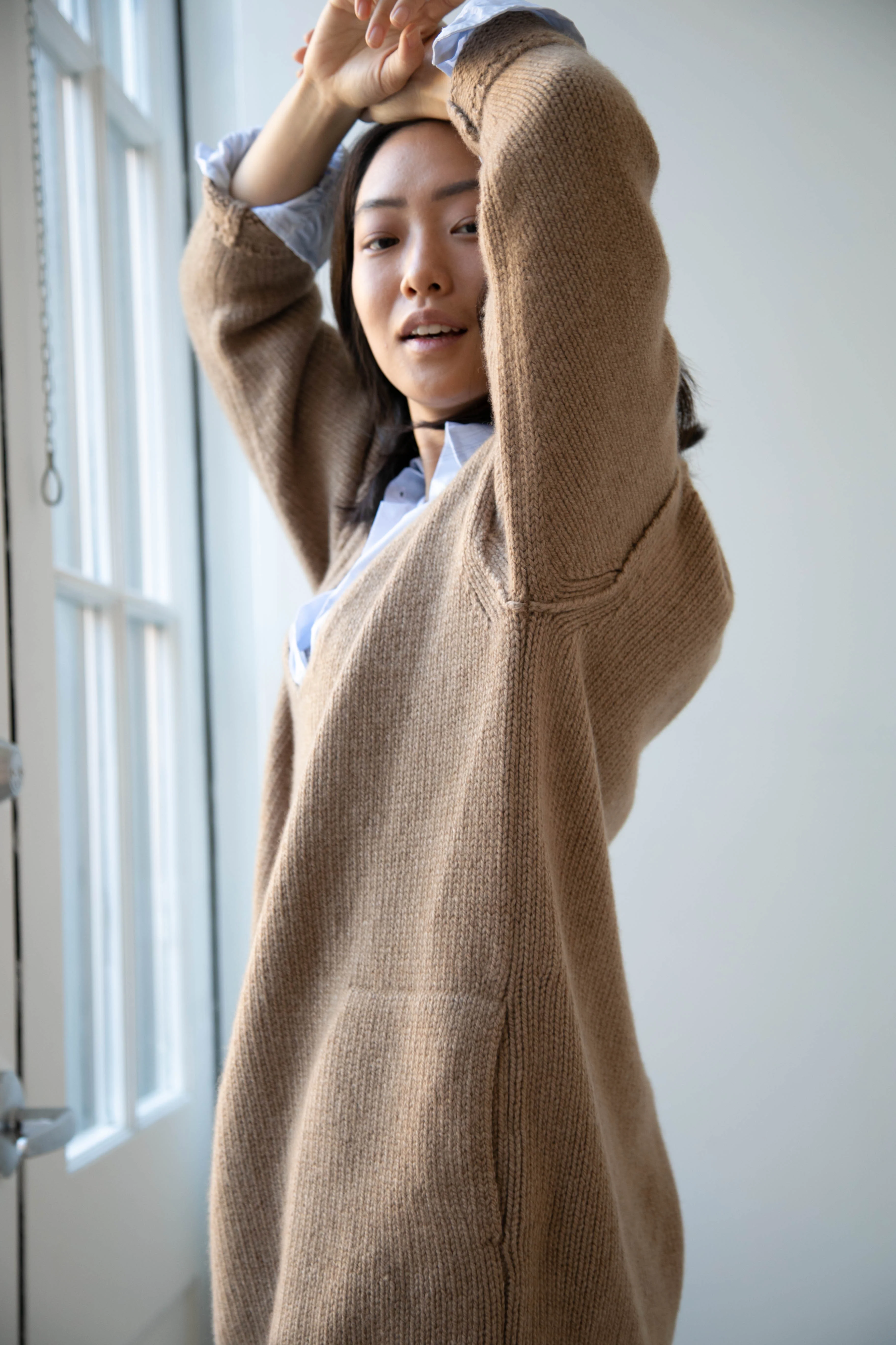 Arts & Science Cashmere Sweater Caramel - Image 15