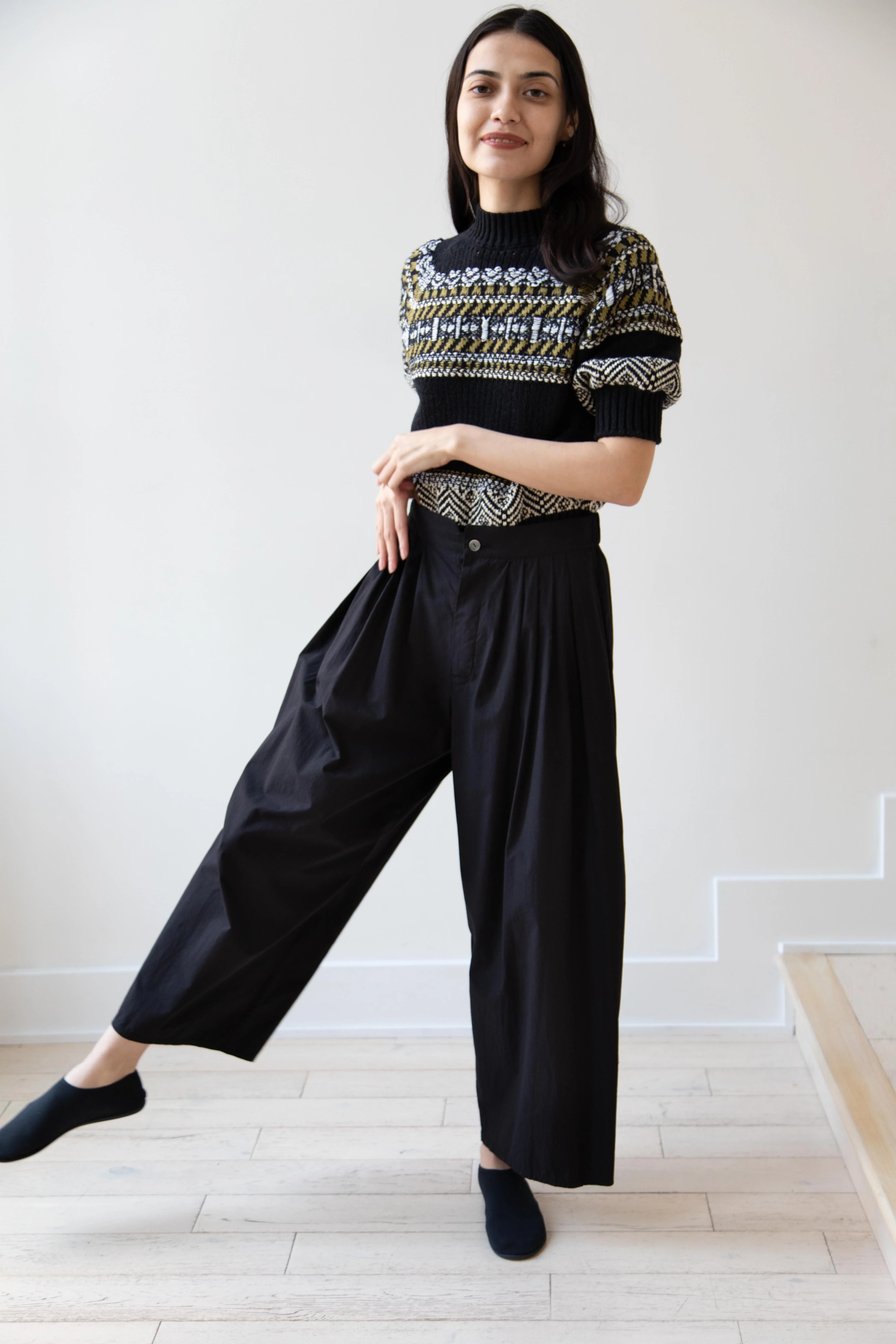 Arts & Science | Front Tuck Back Gum Pants in Black Cotton - Image 3