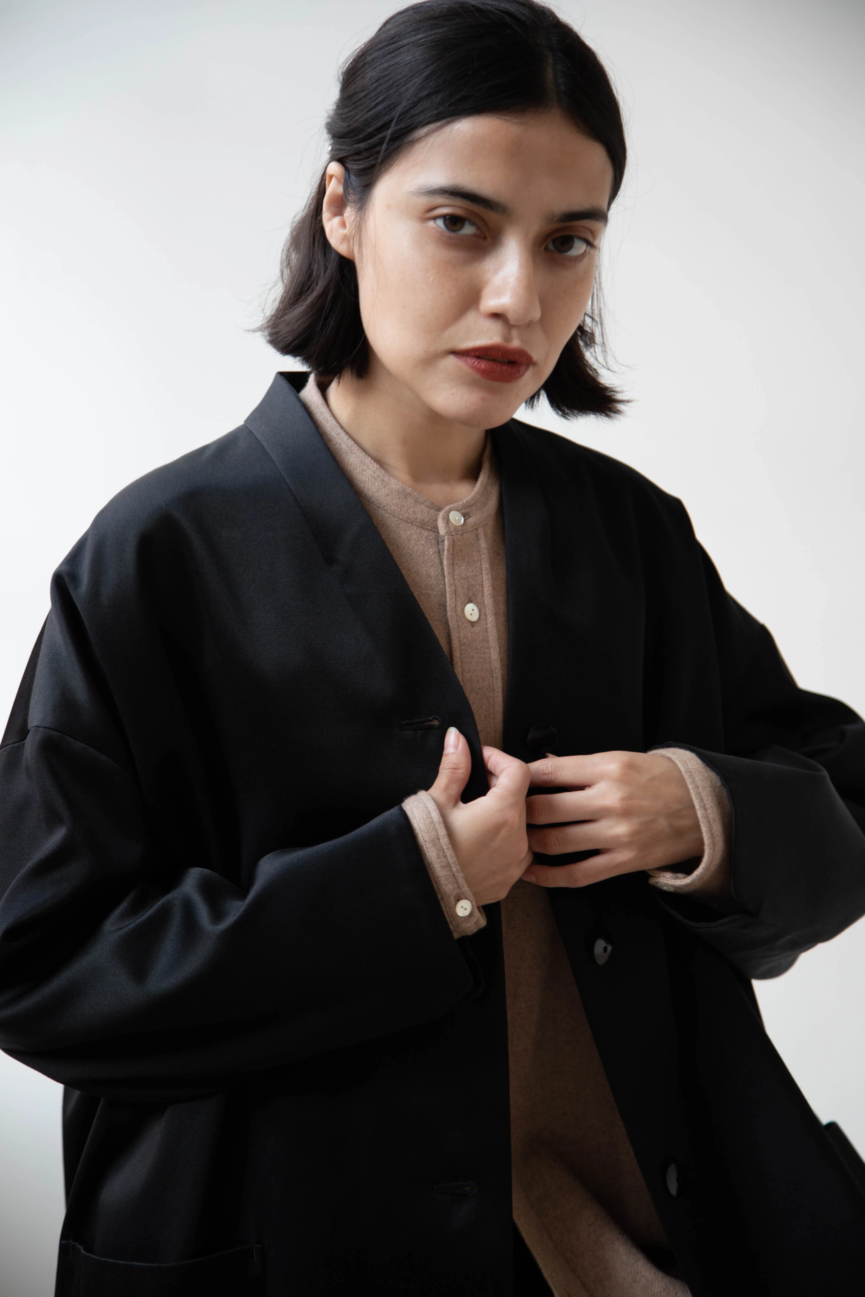 Arts & Science | Robe Cardigan Jacket in Cotton Silk Satin - Image 34