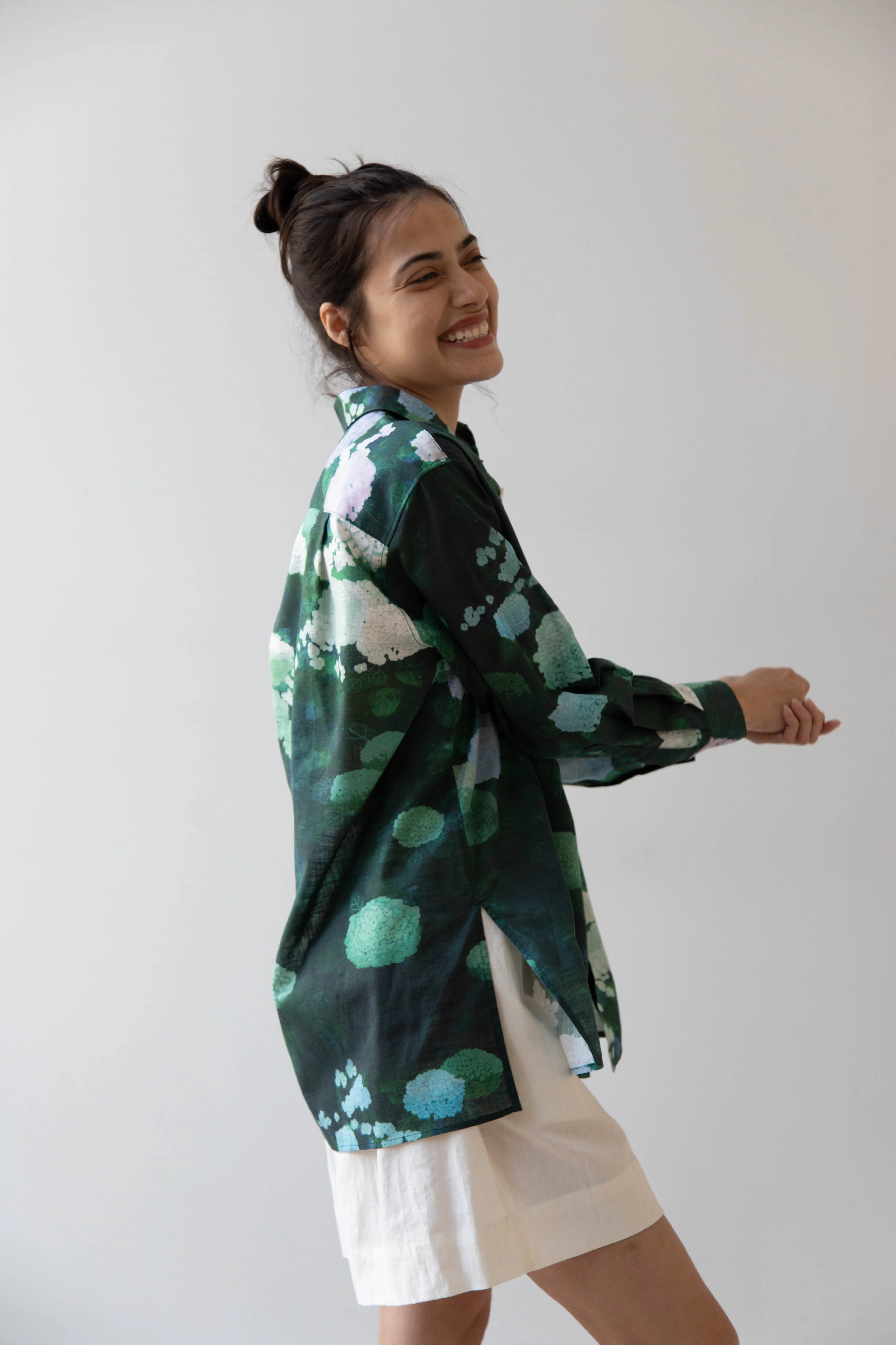 Aseedonclöud | Button Up Blouse in Ajisai - Image 49
