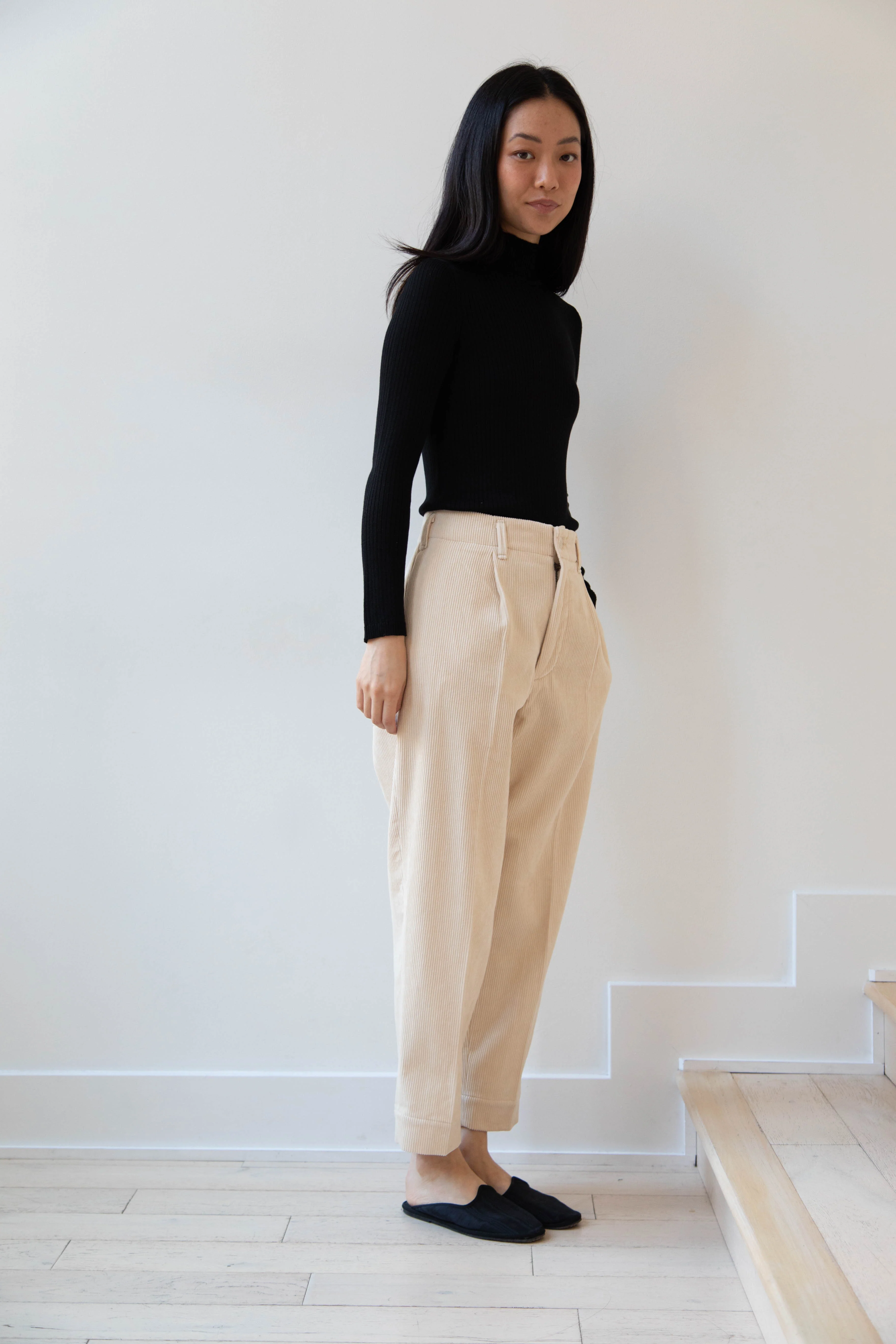 Aseedonclöud | HW Corduroy Slacks in Off White - Image 19