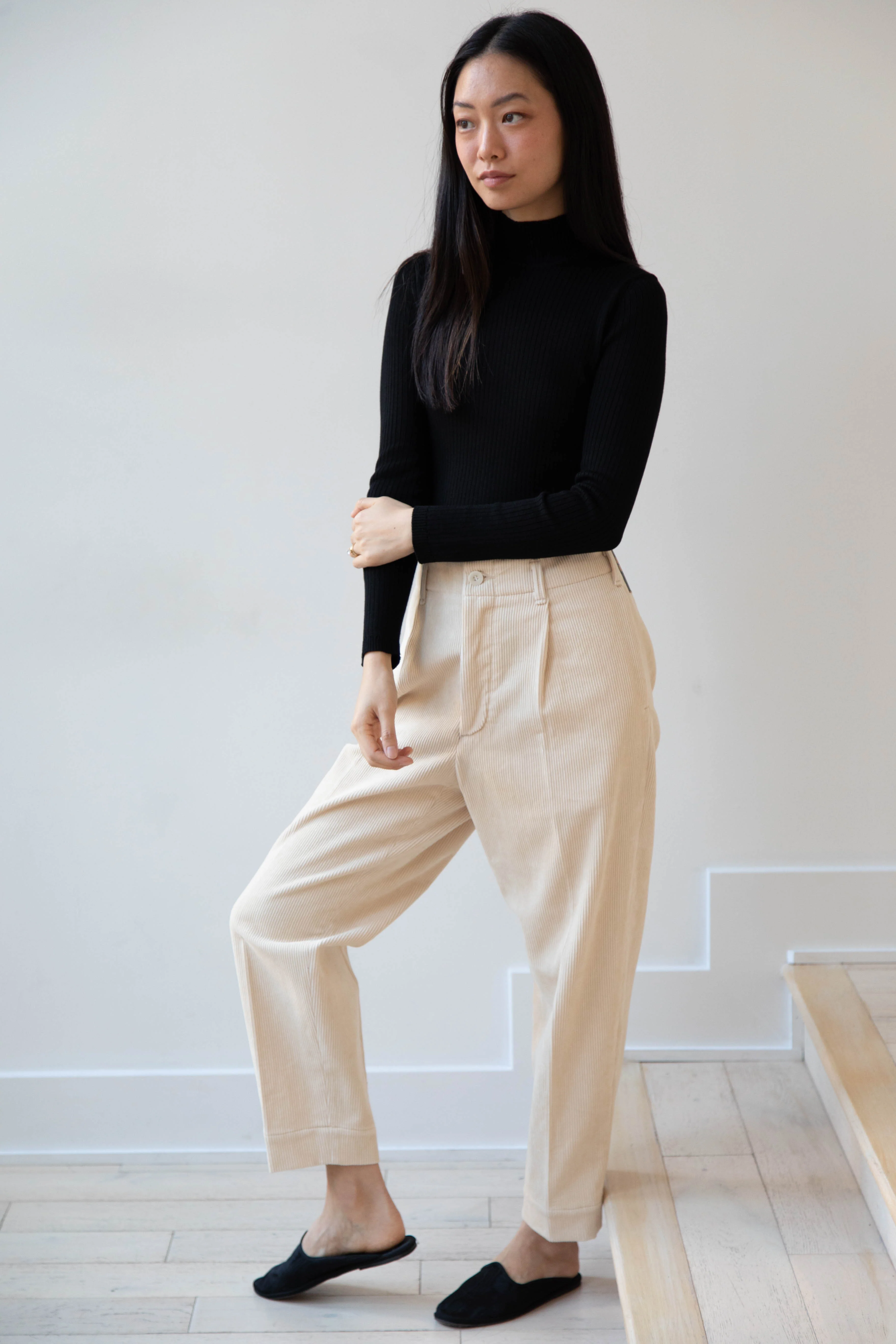 Aseedonclöud | HW Corduroy Slacks in Off White - Image 25
