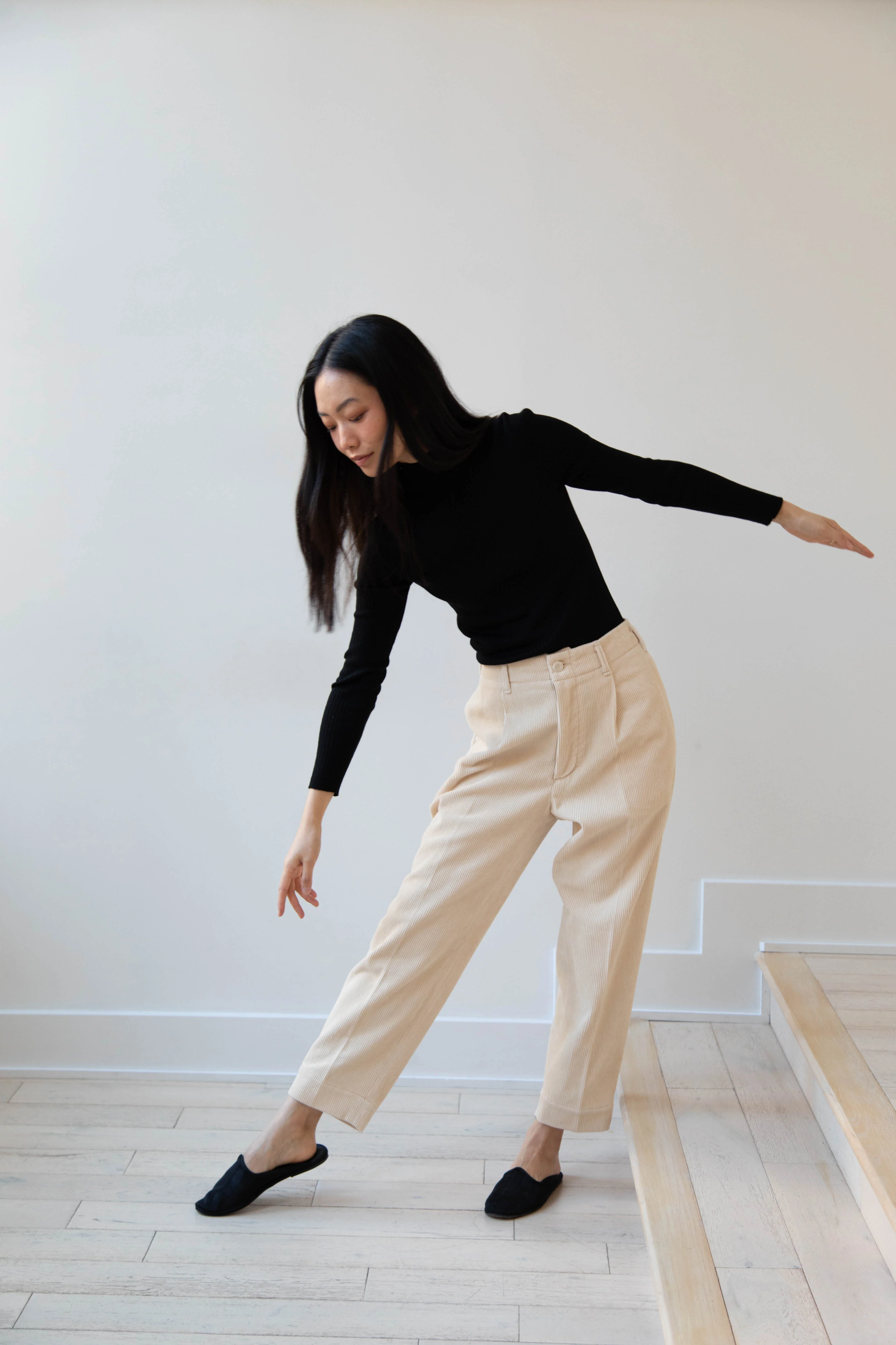 Aseedonclöud | HW Corduroy Slacks in Off White - Image 27