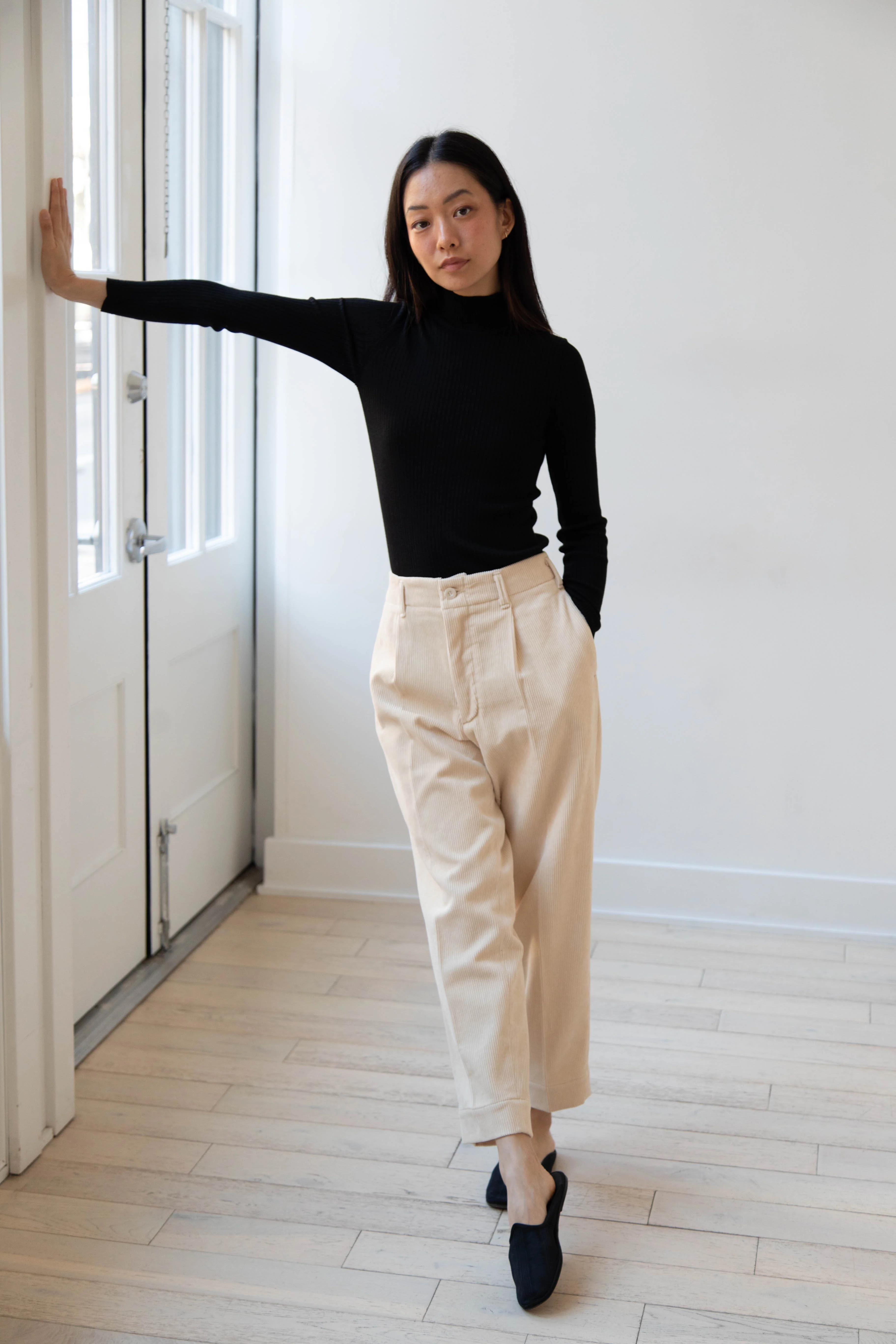 Aseedonclöud | HW Corduroy Slacks in Off White - Image 30