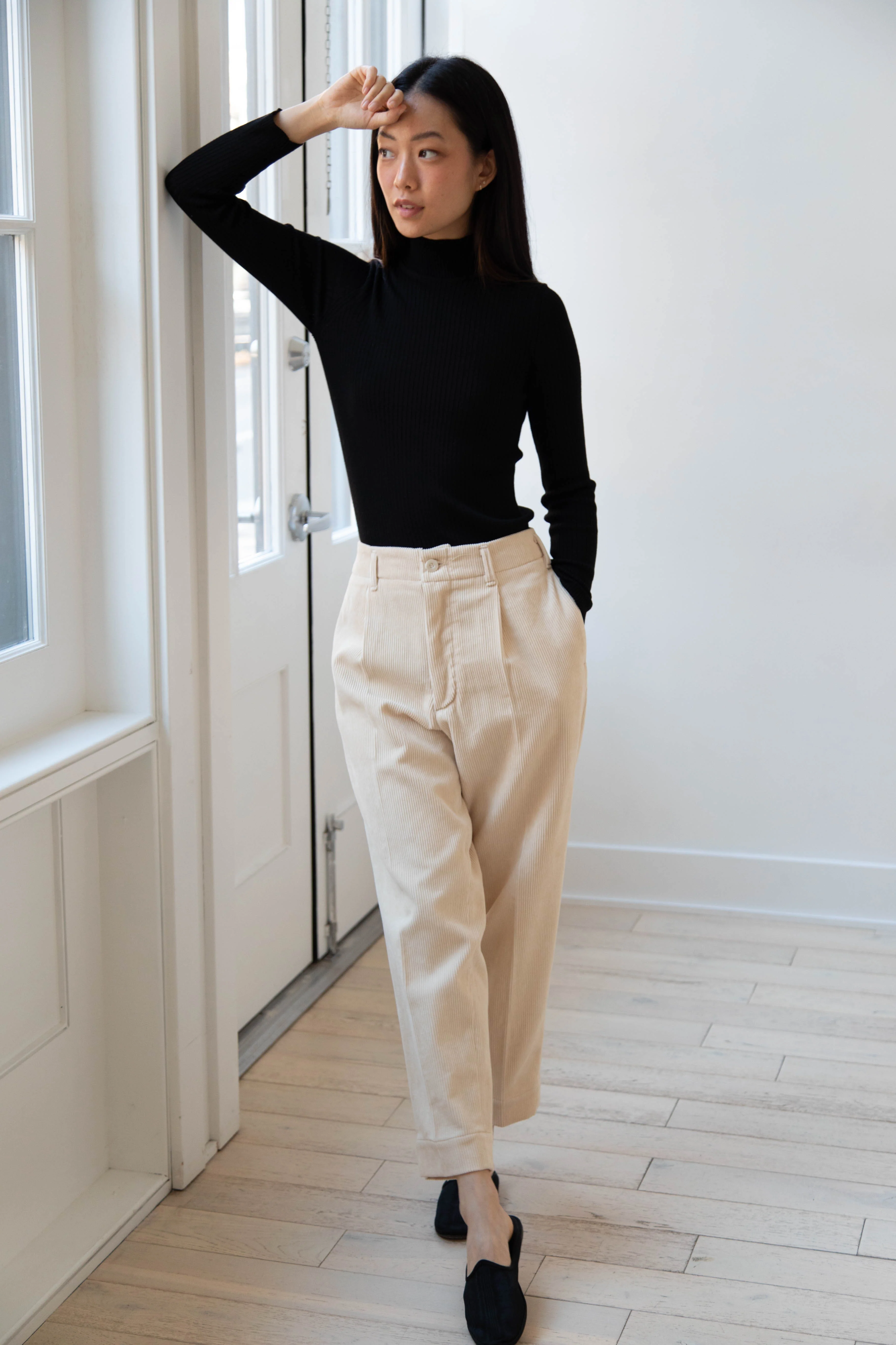 Aseedonclöud | HW Corduroy Slacks in Off White - Image 31