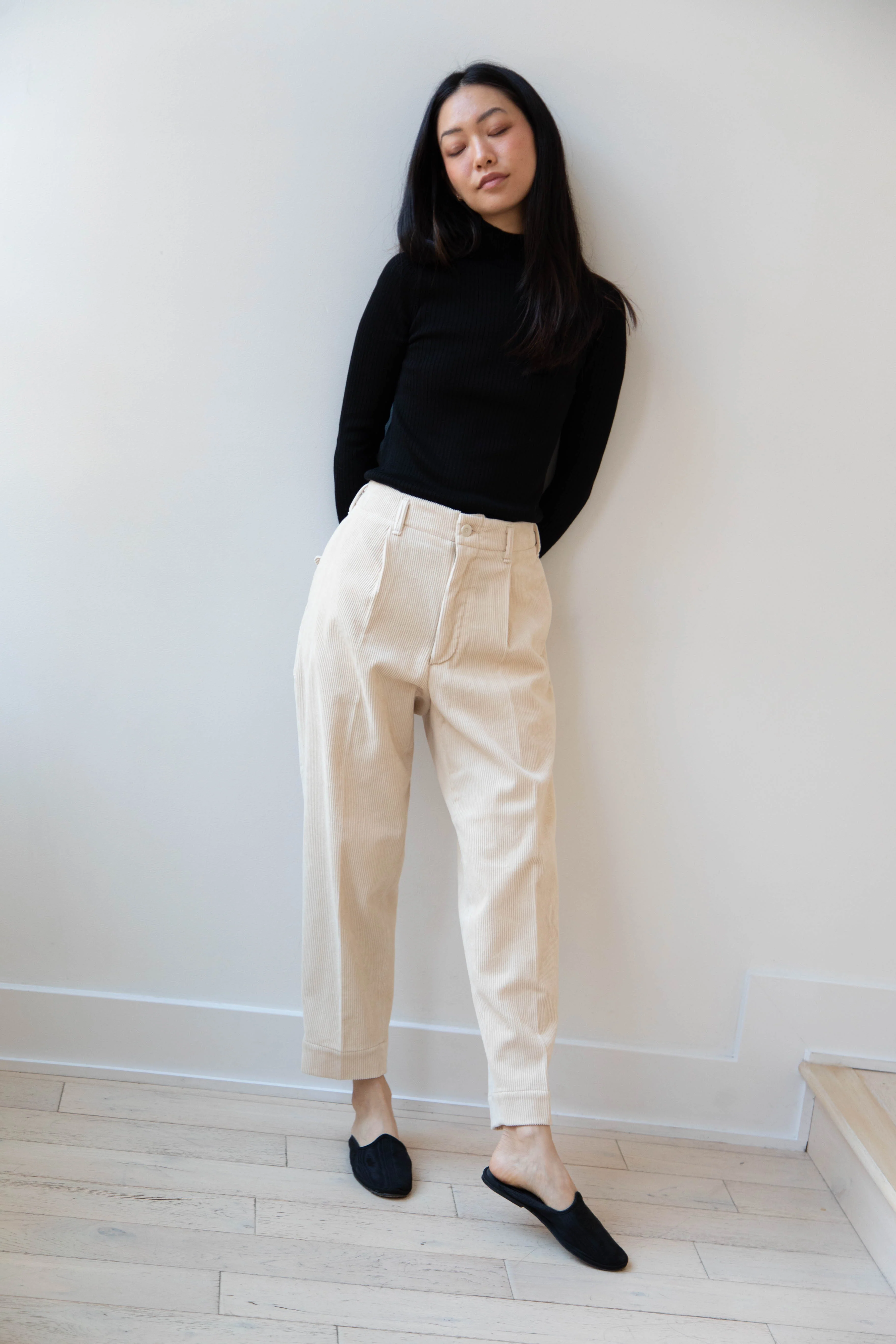 Aseedonclöud | HW Corduroy Slacks in Off White - Image 32