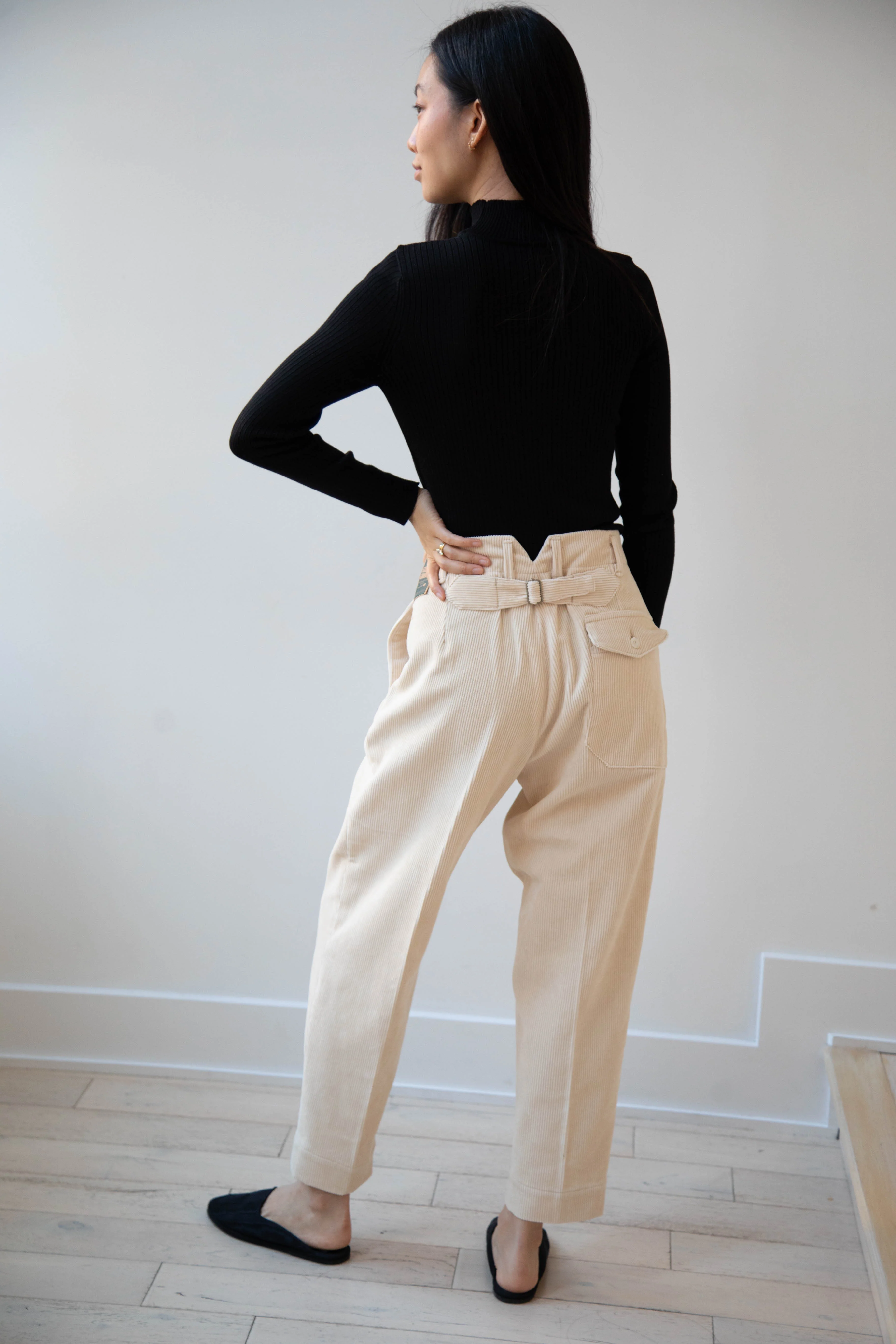 Aseedonclöud | HW Corduroy Slacks in Off White - Image 34