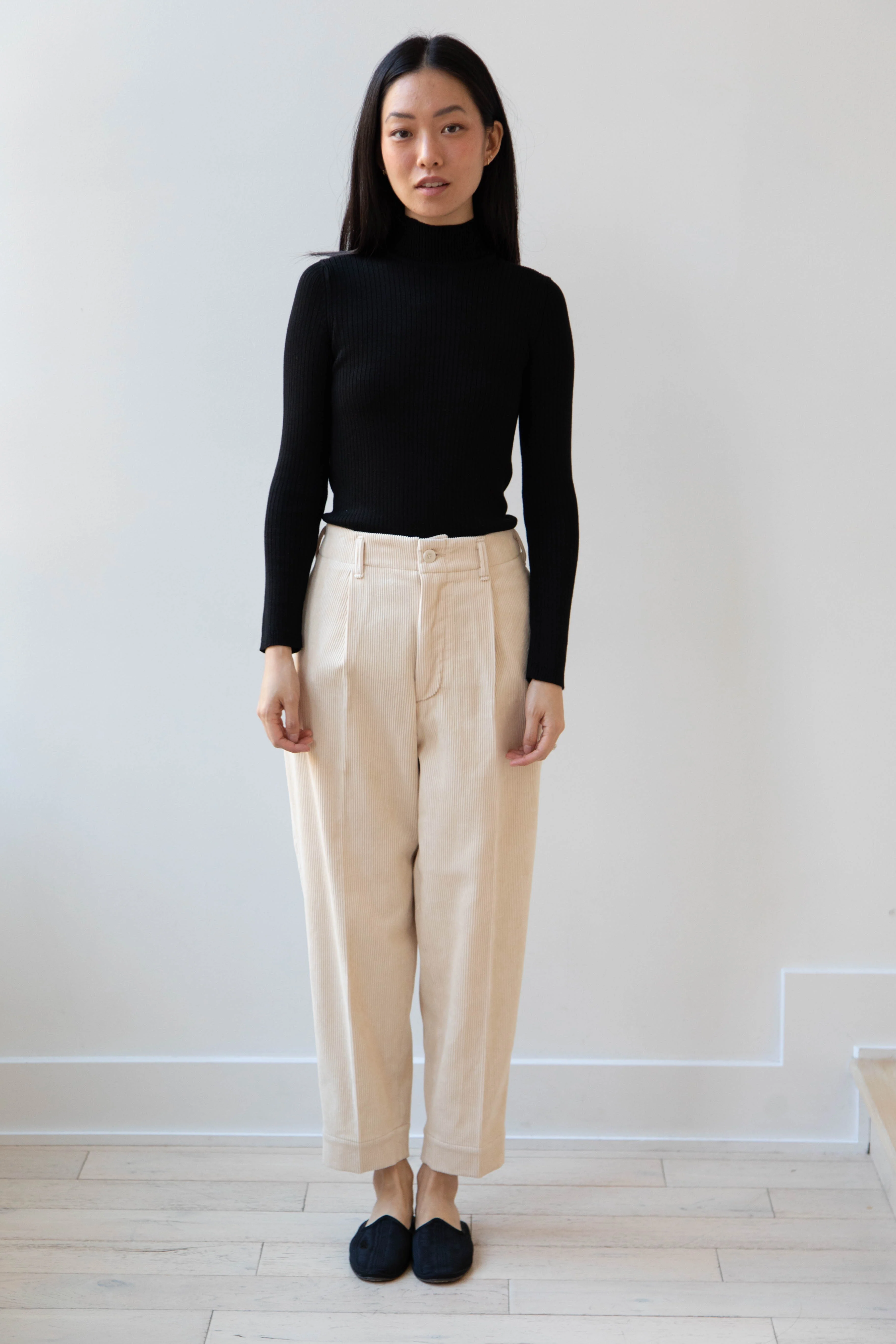 Aseedonclöud | HW Corduroy Slacks in Off White - Image 5