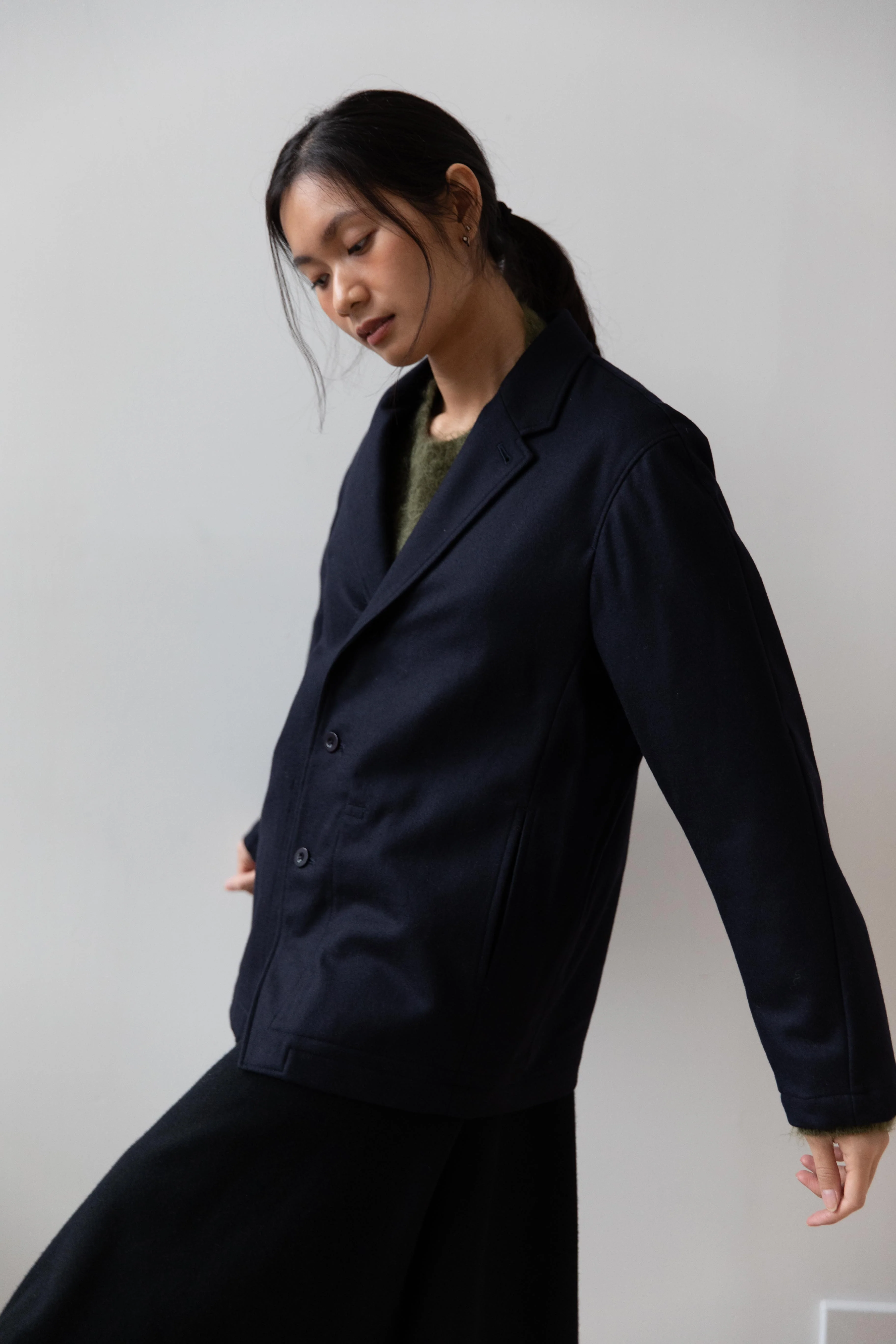 Aseedonclöud | HW Handsfree Jacket in Navy - Image 11