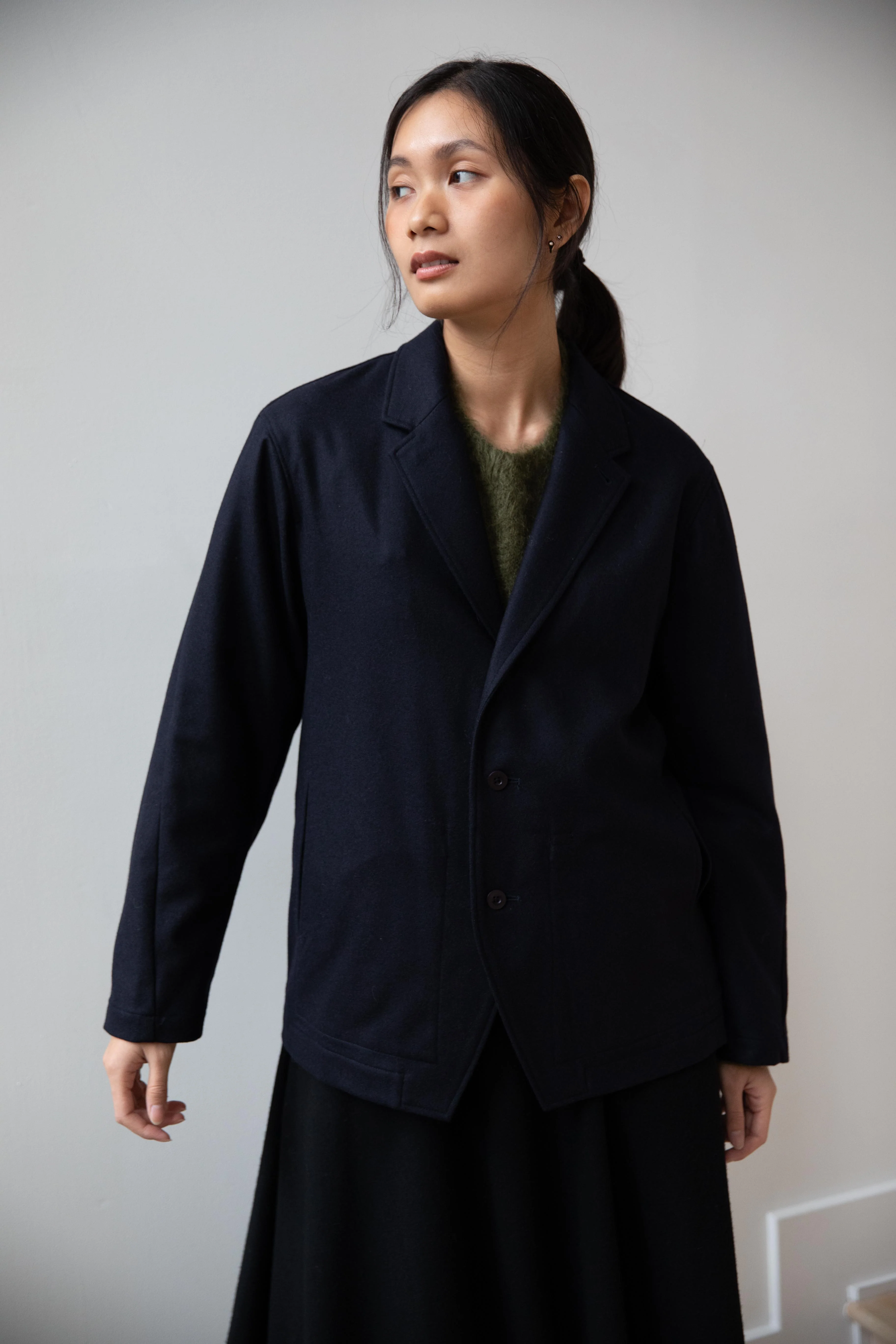 Aseedonclöud | HW Handsfree Jacket in Navy - Image 15