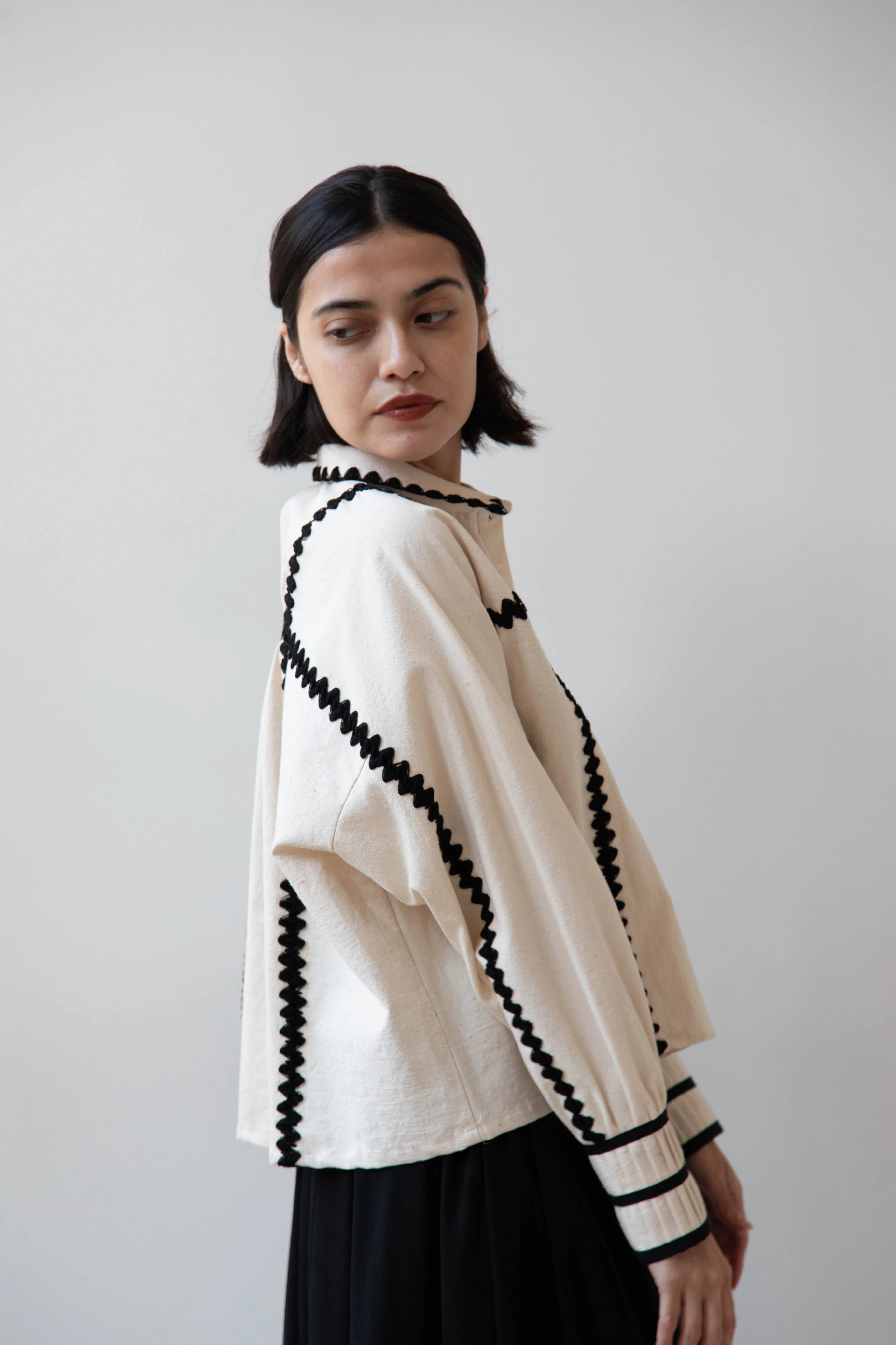 Aseedonclöud | Shepherd Blouse in Off White - Image 14
