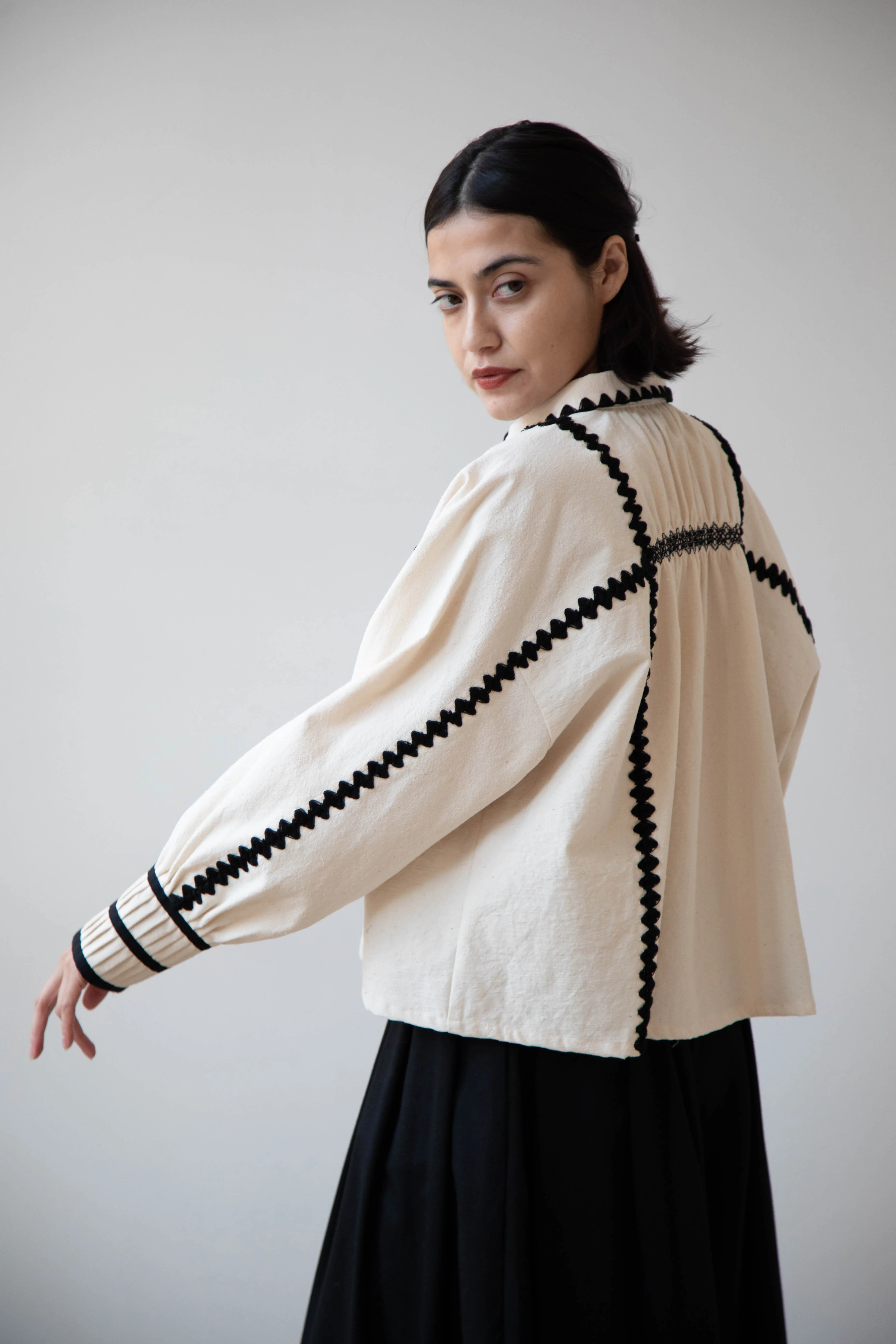 Aseedonclöud | Shepherd Blouse in Off White - Image 19