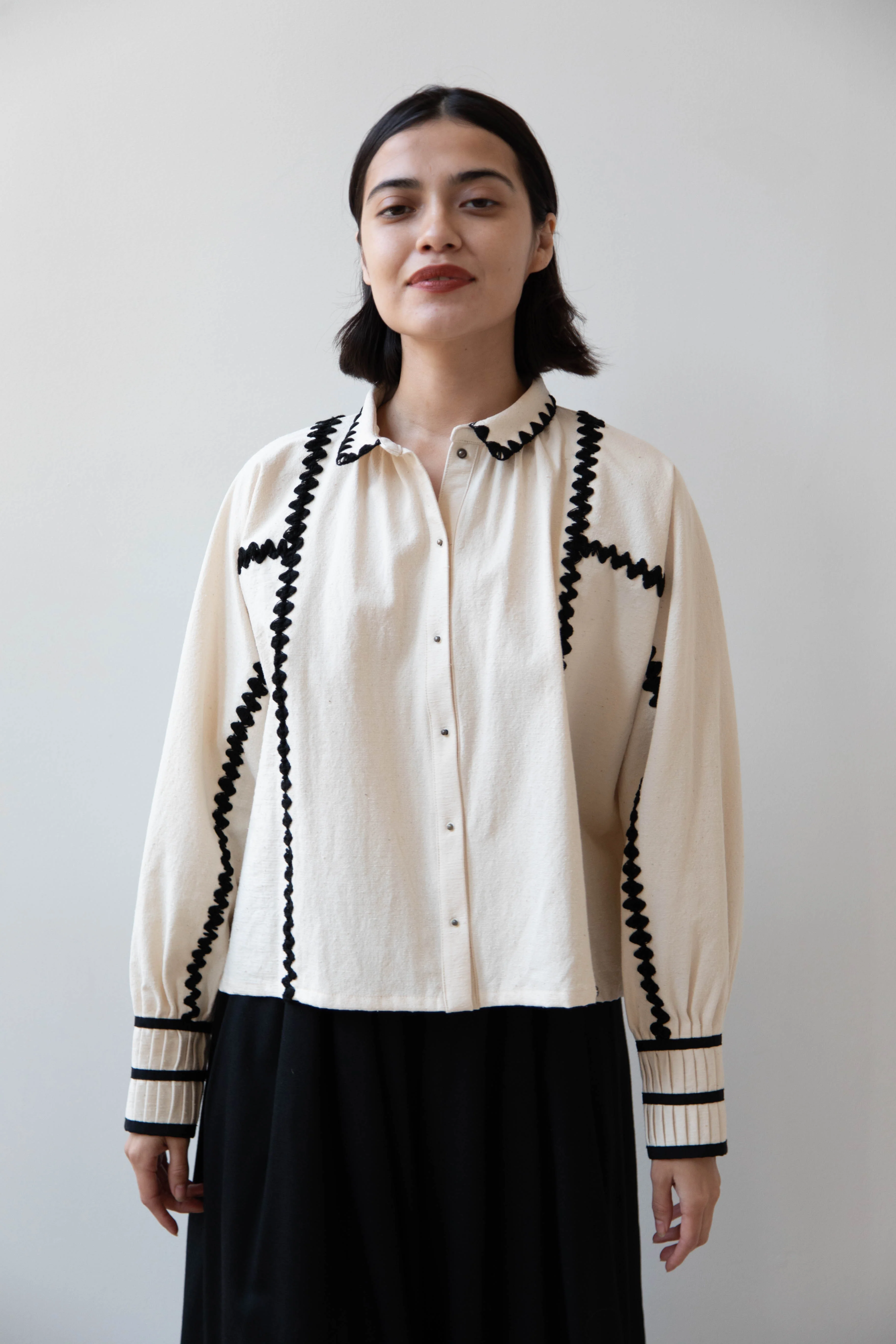 Aseedonclöud | Shepherd Blouse in Off White - Image 20