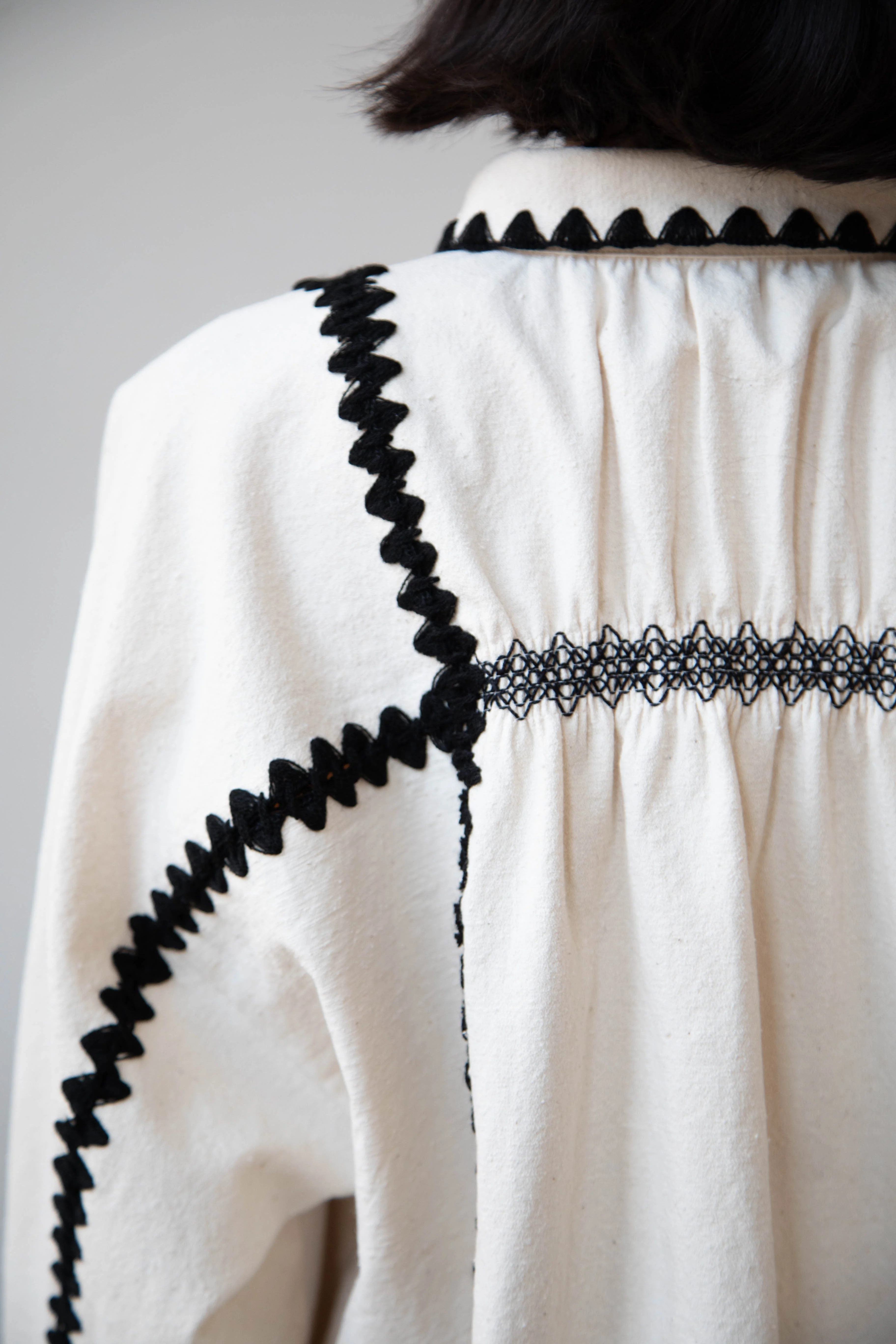 Aseedonclöud | Shepherd Blouse in Off White - Image 23