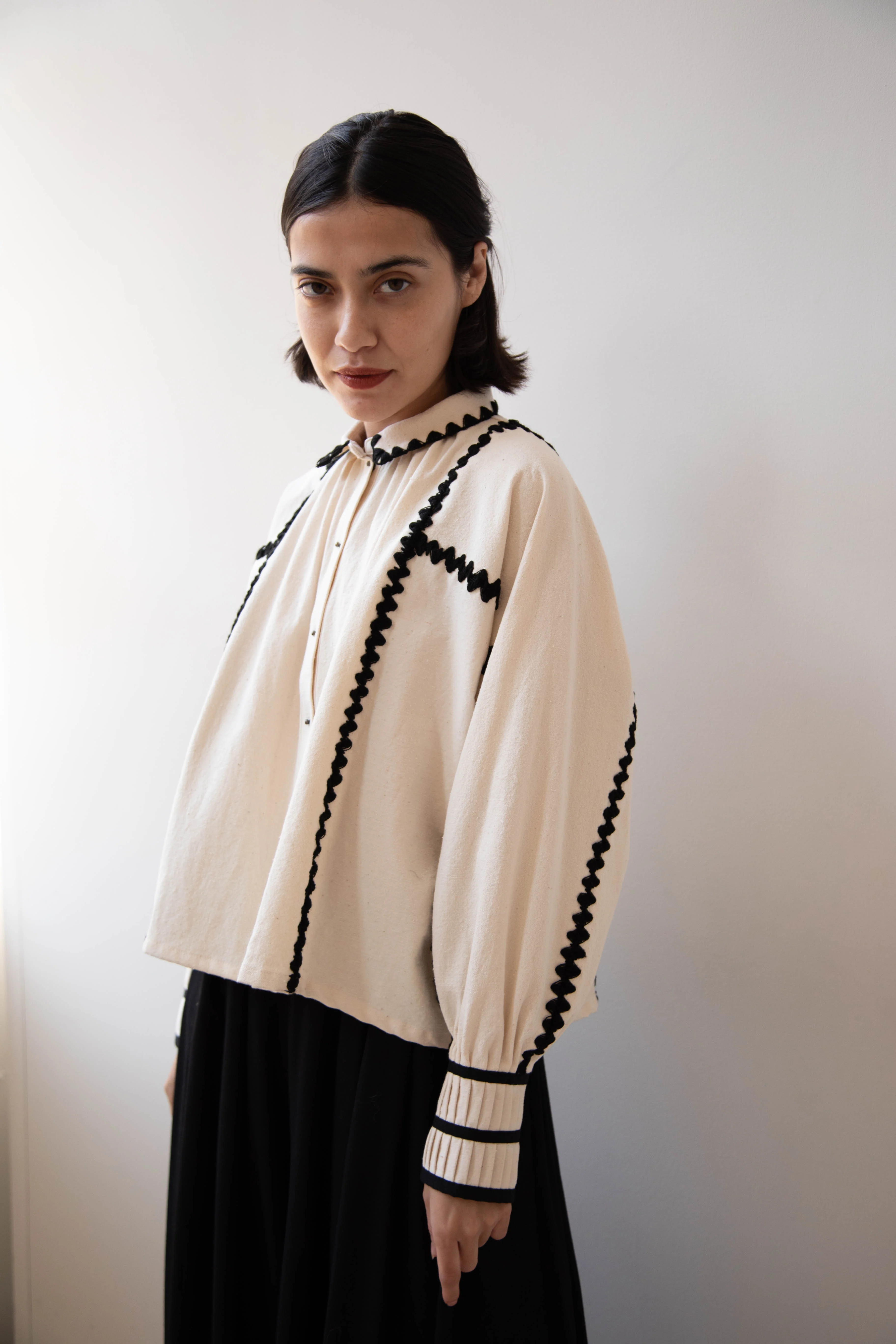 Aseedonclöud | Shepherd Blouse in Off White - Image 53