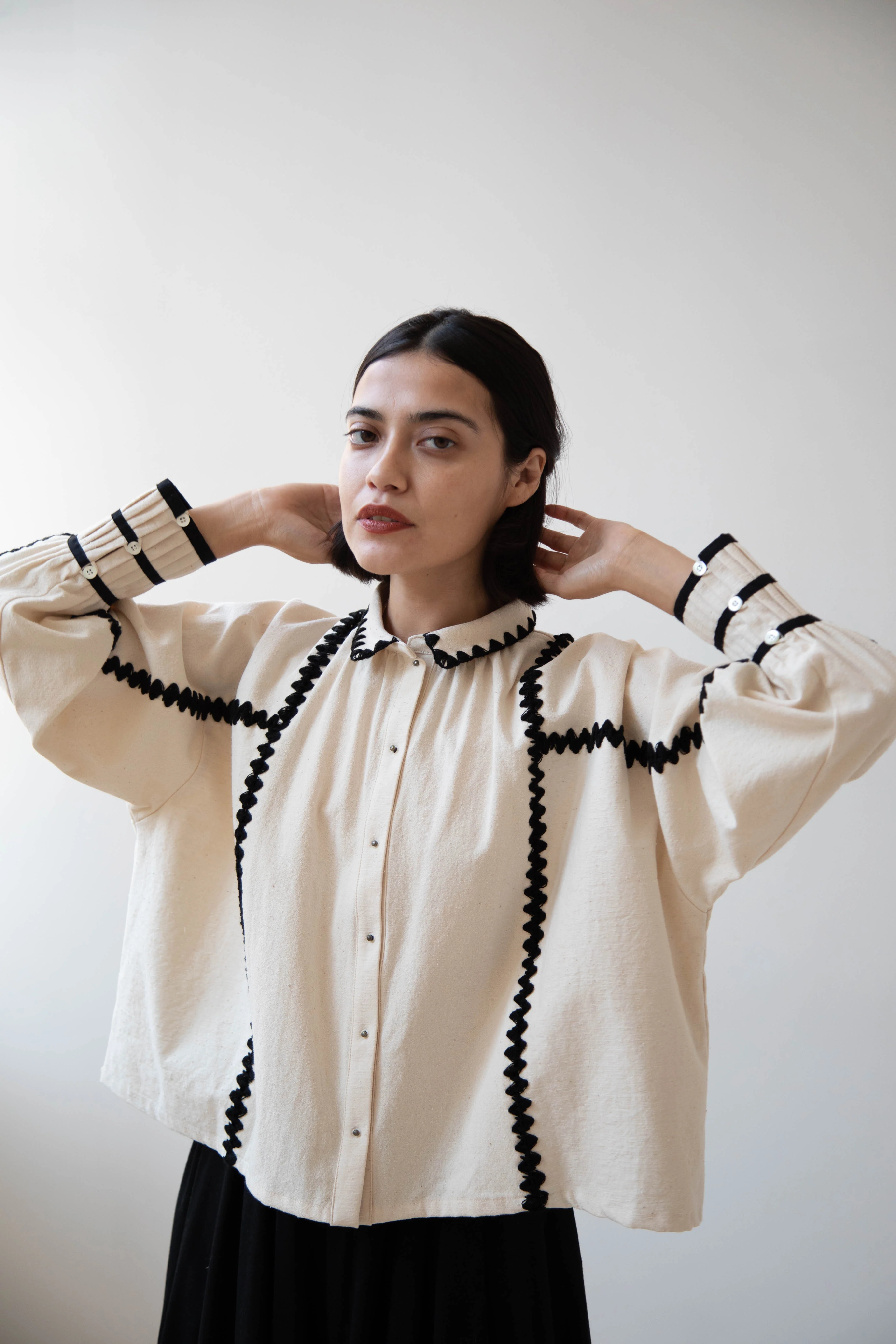 Aseedonclöud | Shepherd Blouse in Off White - Image 55