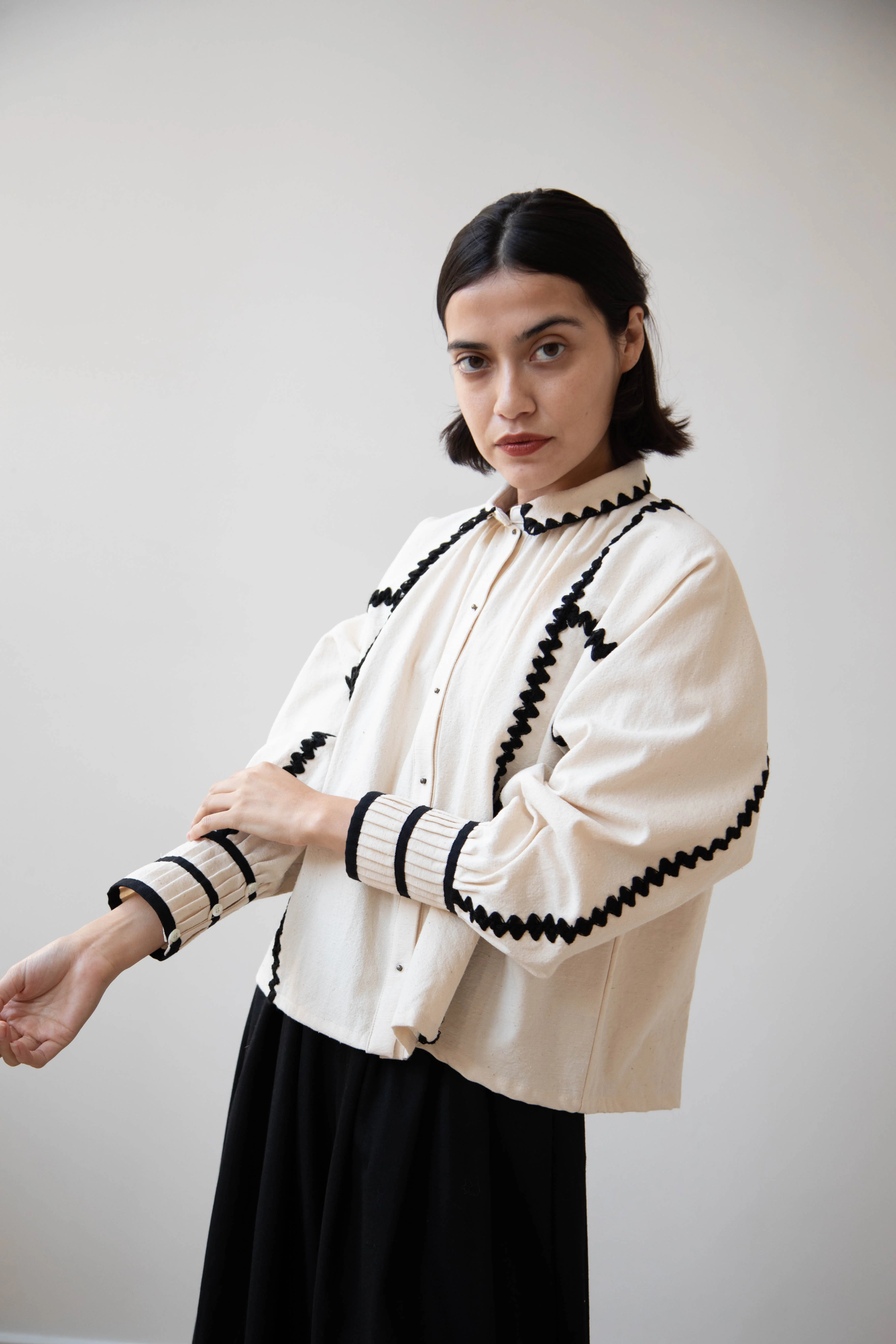 Aseedonclöud | Shepherd Blouse in Off White - Image 57