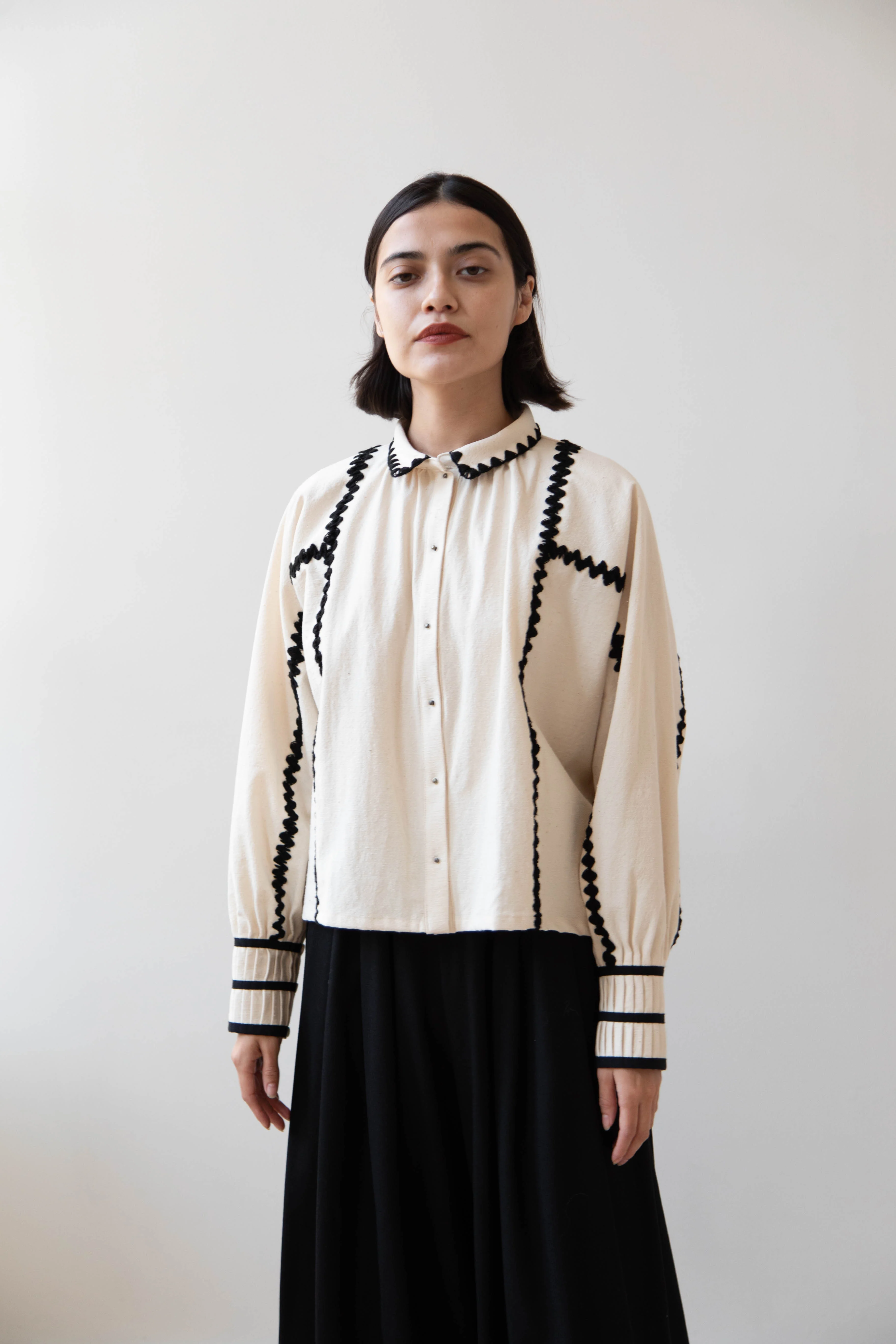 Aseedonclöud | Shepherd Blouse in Off White - Image 60