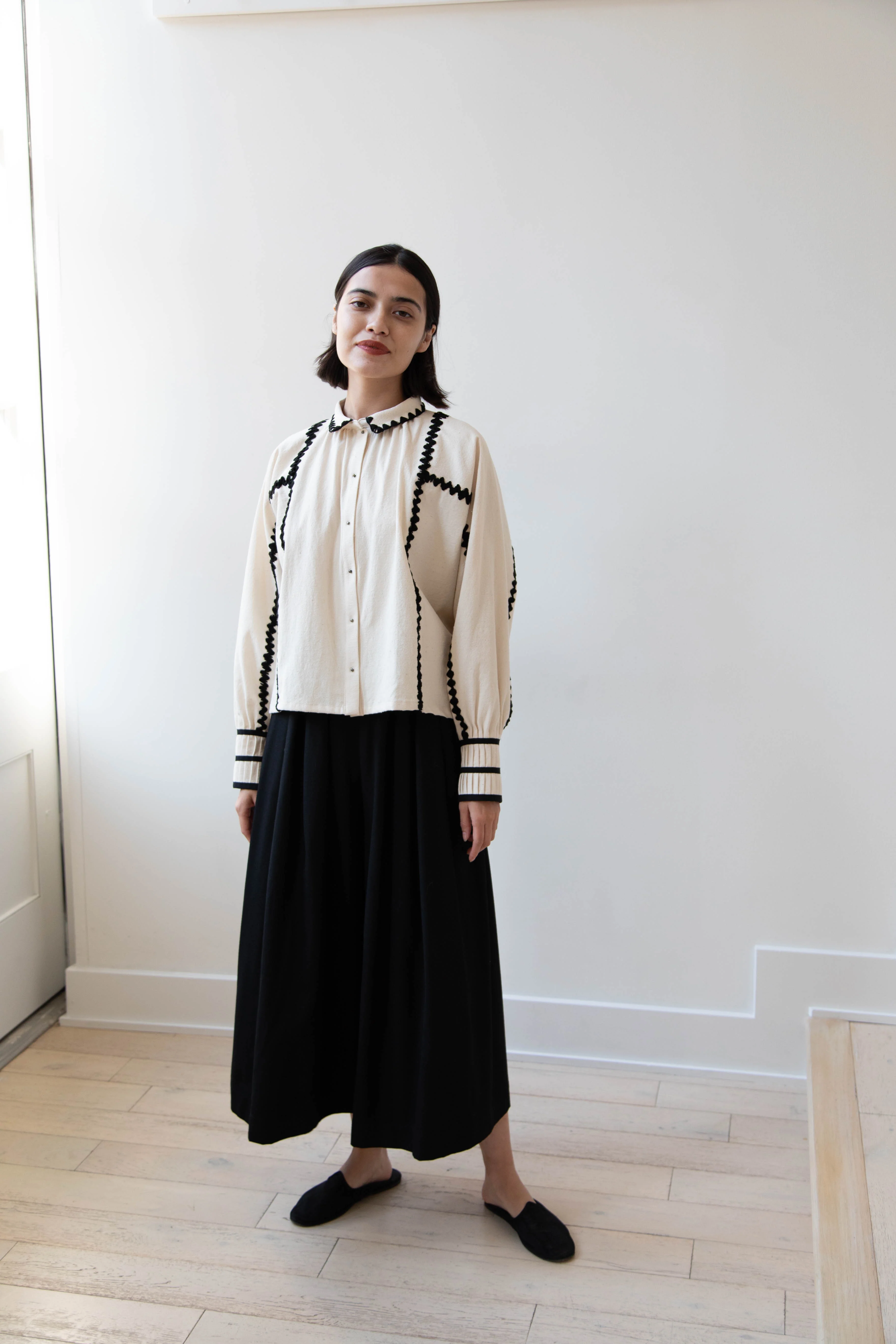 Aseedonclöud | Shepherd Blouse in Off White - Image 61