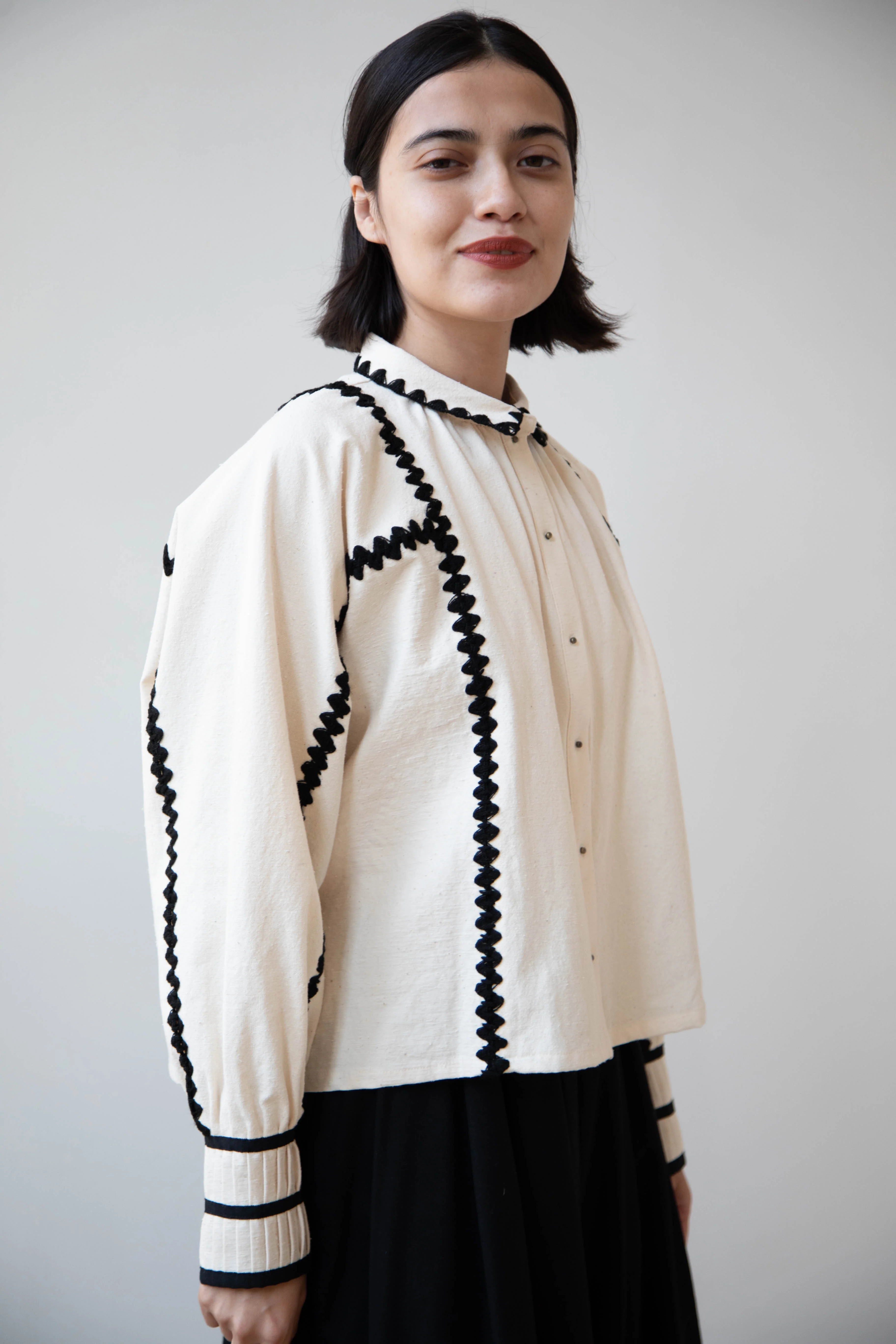 Aseedonclöud | Shepherd Blouse in Off White - Image 62