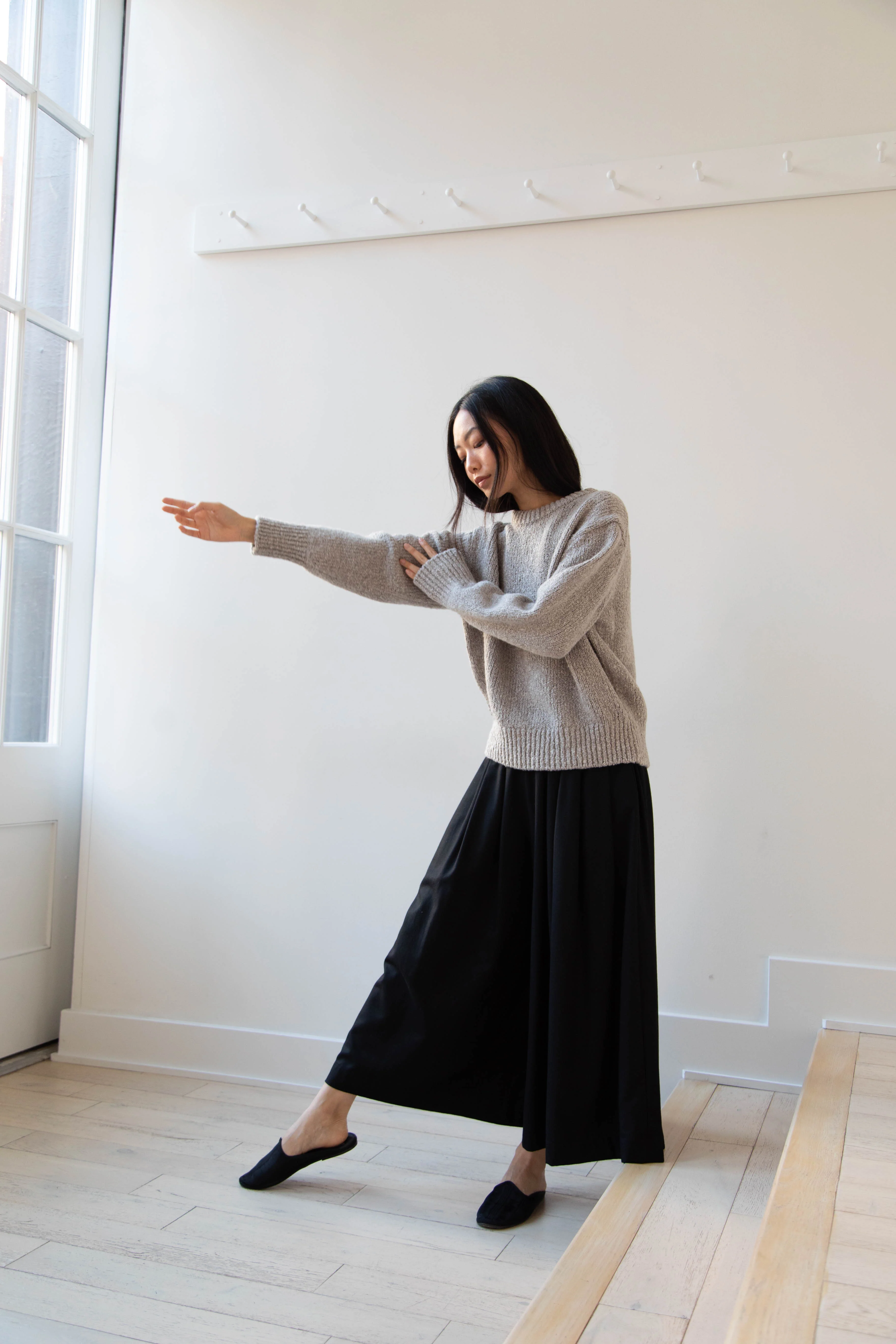 Aton | Crewneck Sweater in Greige Wool silk - Image 15