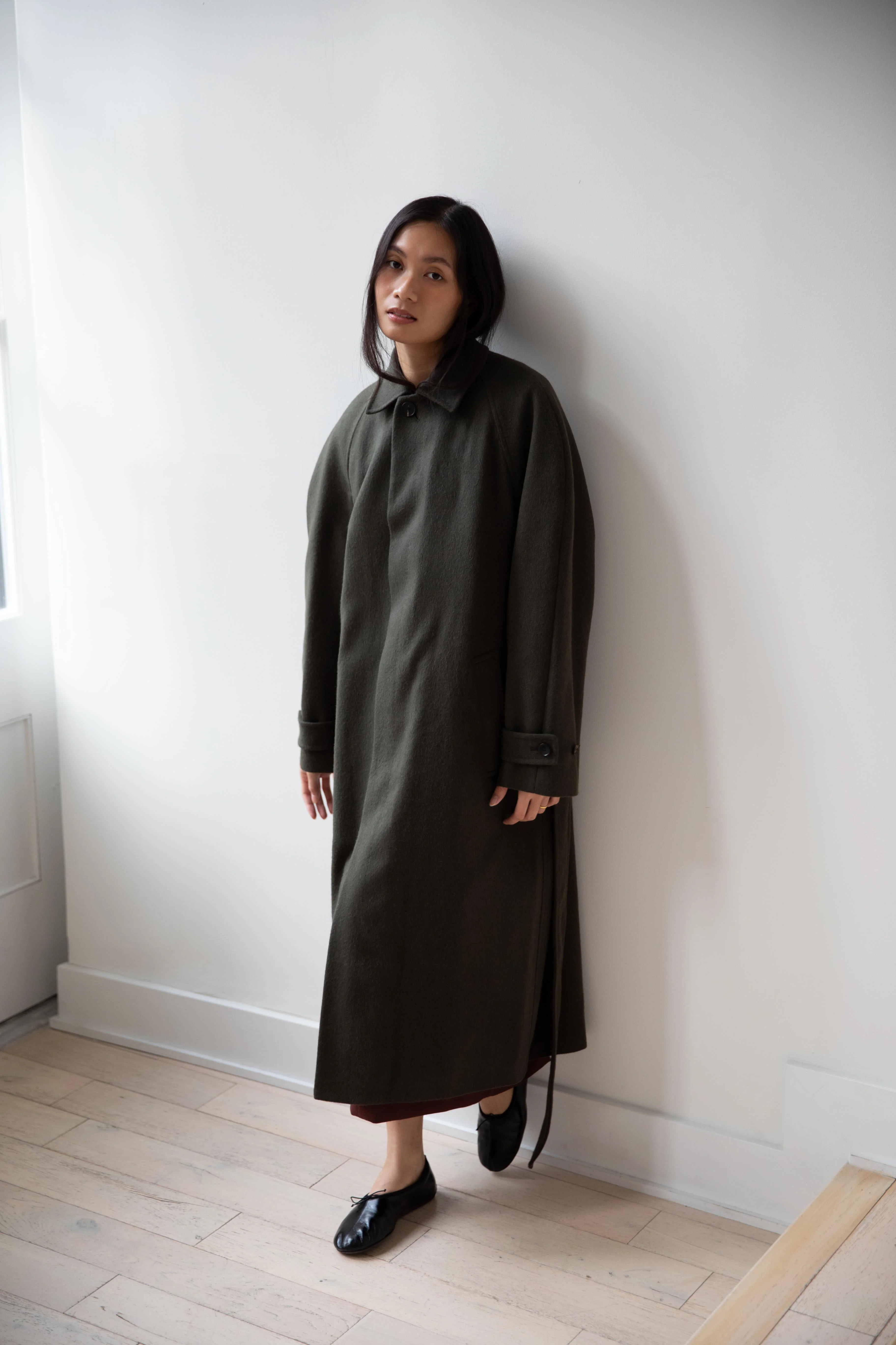 Auralee | Baby Camel Flannel Coat in Dark Olive - Image 32