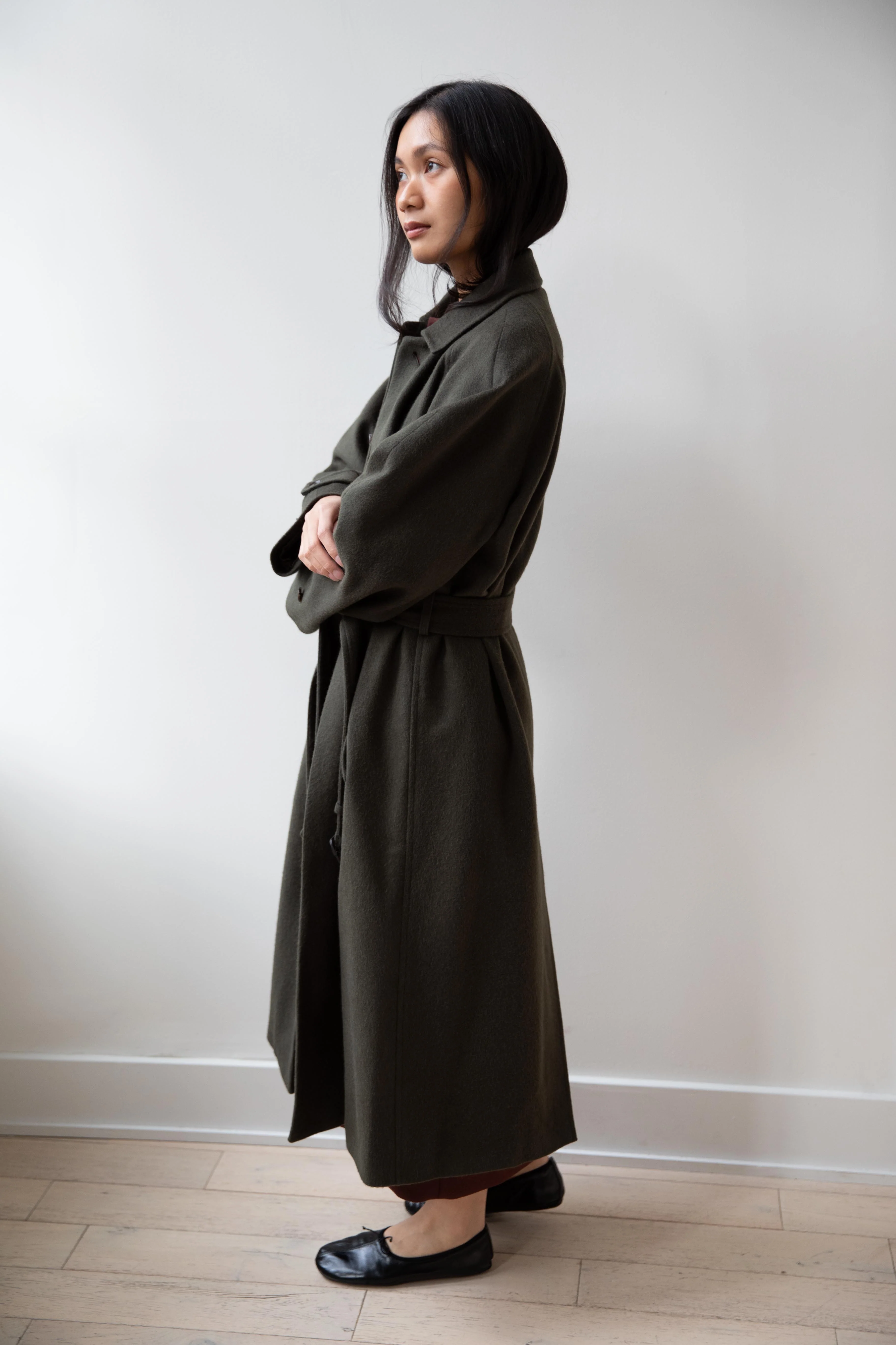 Auralee | Baby Camel Flannel Coat in Dark Olive - Image 4