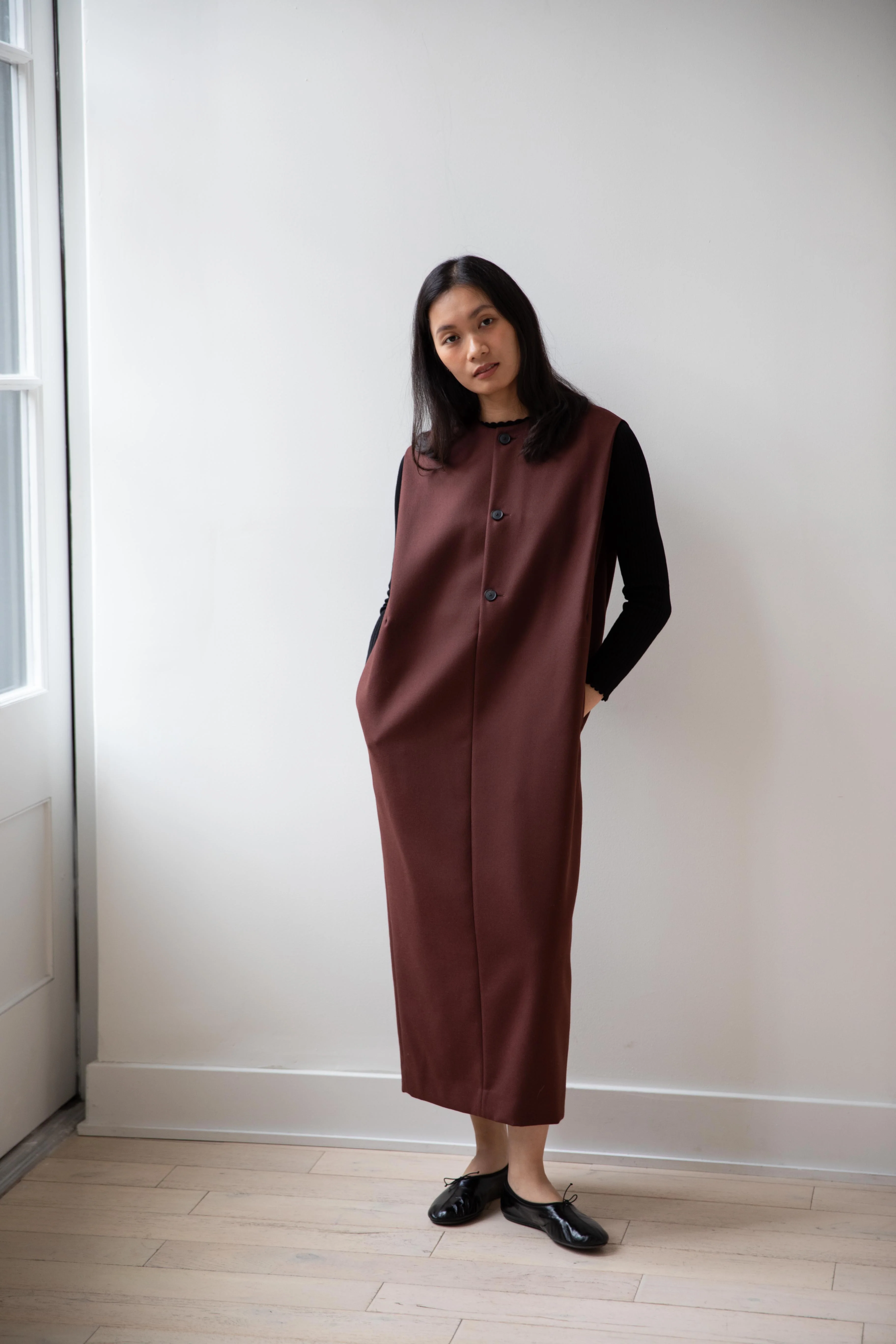 Auralee | Light Melton Sleeveless Dress in Bordeaux - Image 10
