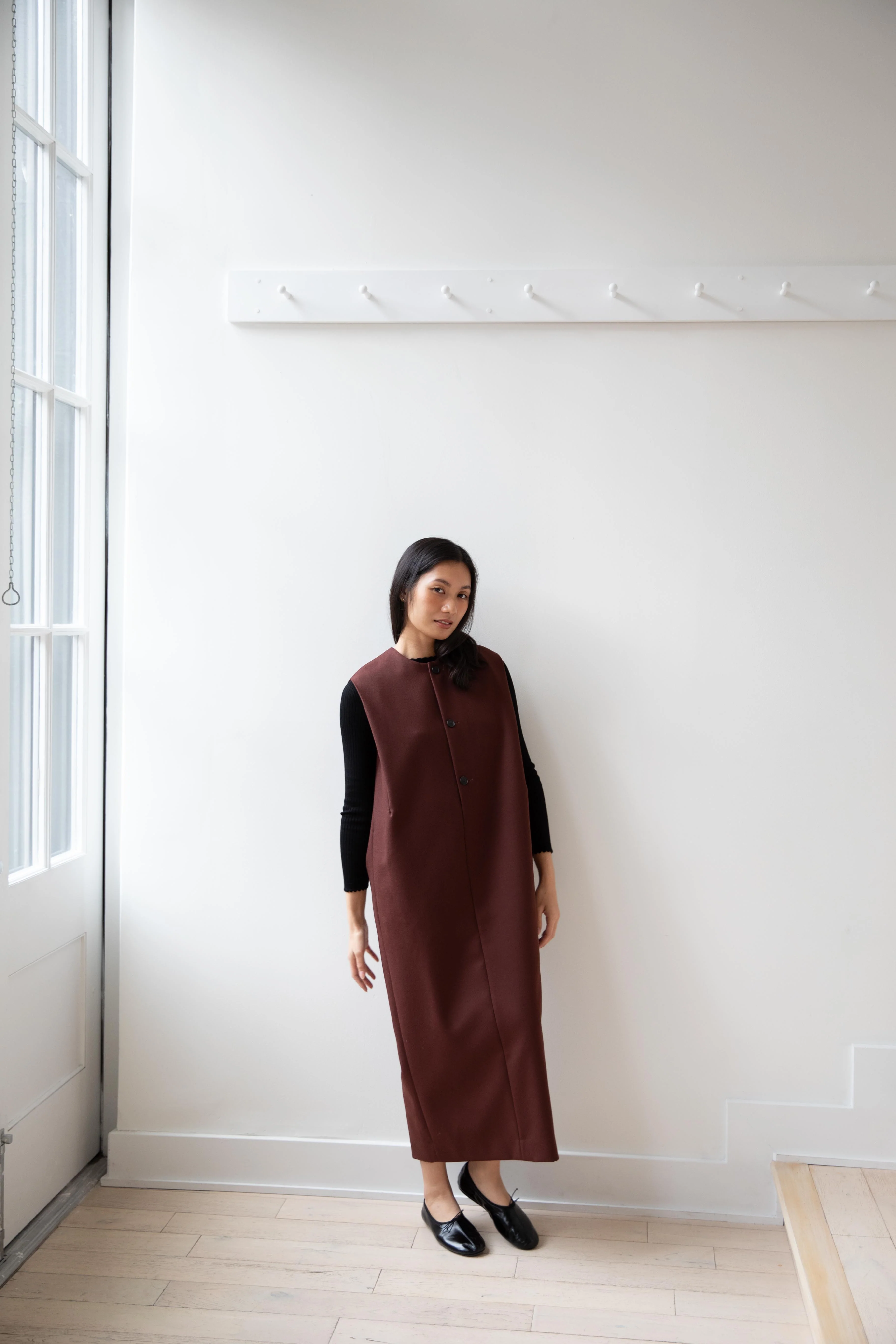 Auralee | Light Melton Sleeveless Dress in Bordeaux - Image 15
