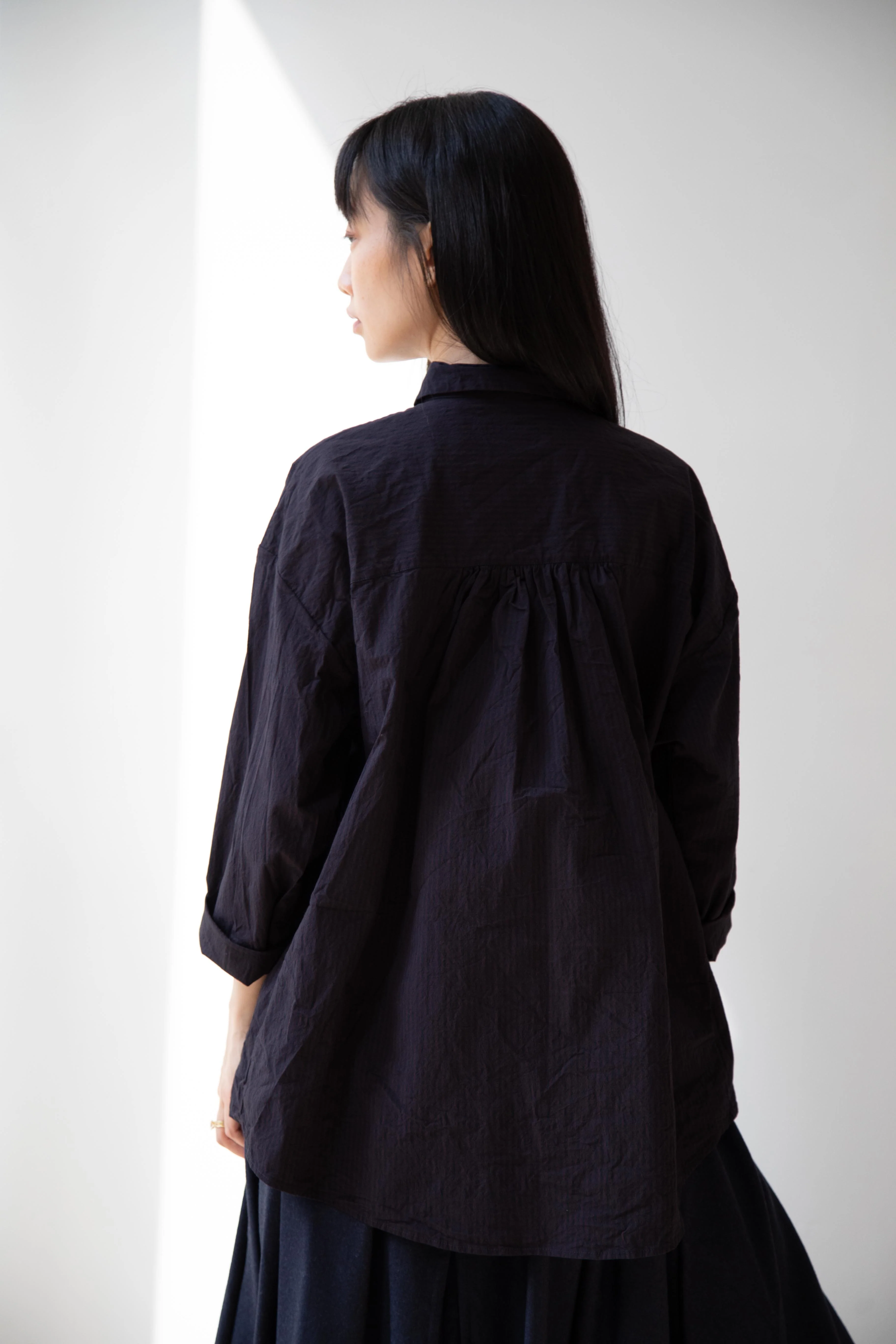 Bergfabel | Long Overshirt in Burgundy Black Stripes - Image 49