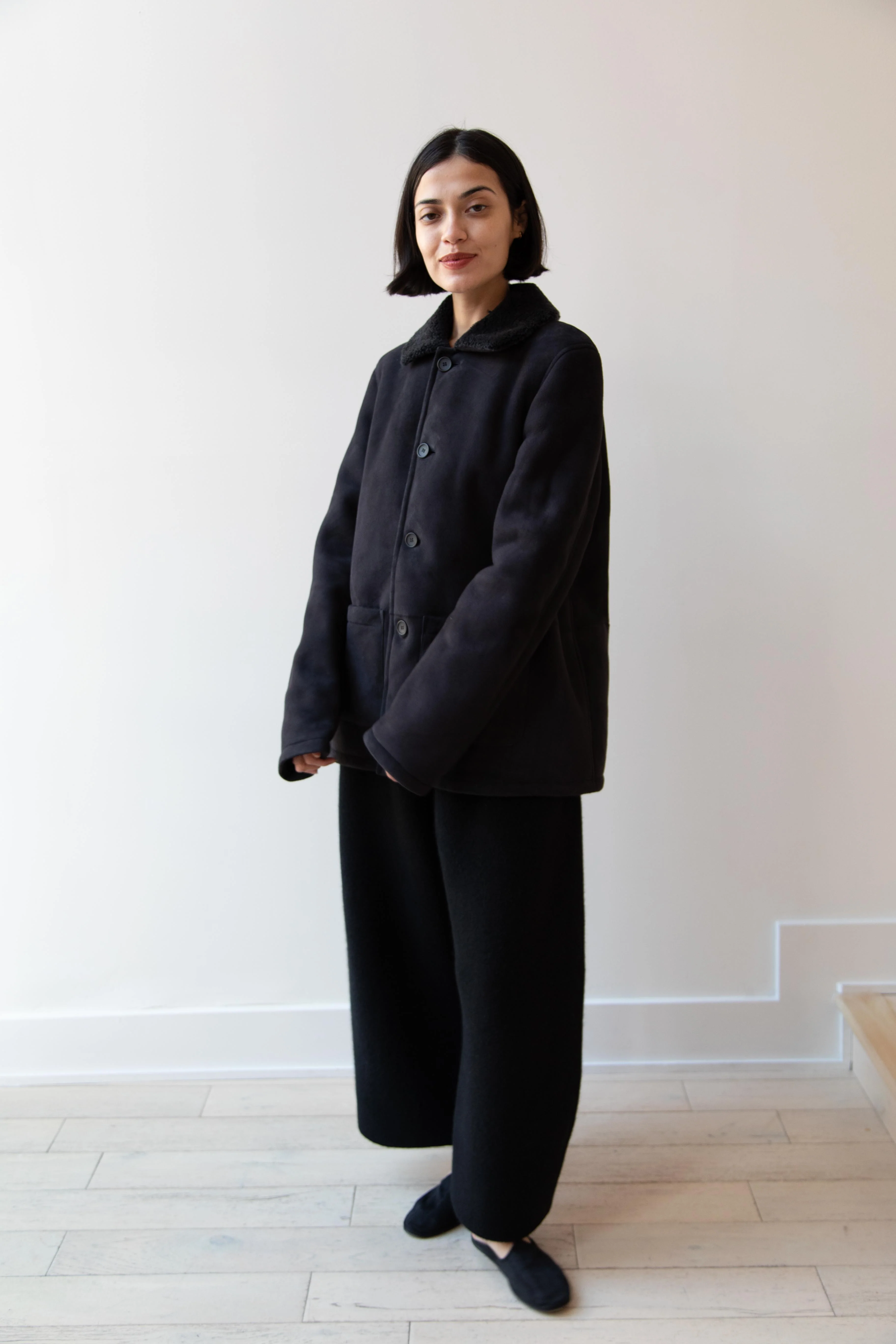 Bergfabel | Shearling Jacket in Black - Image 17
