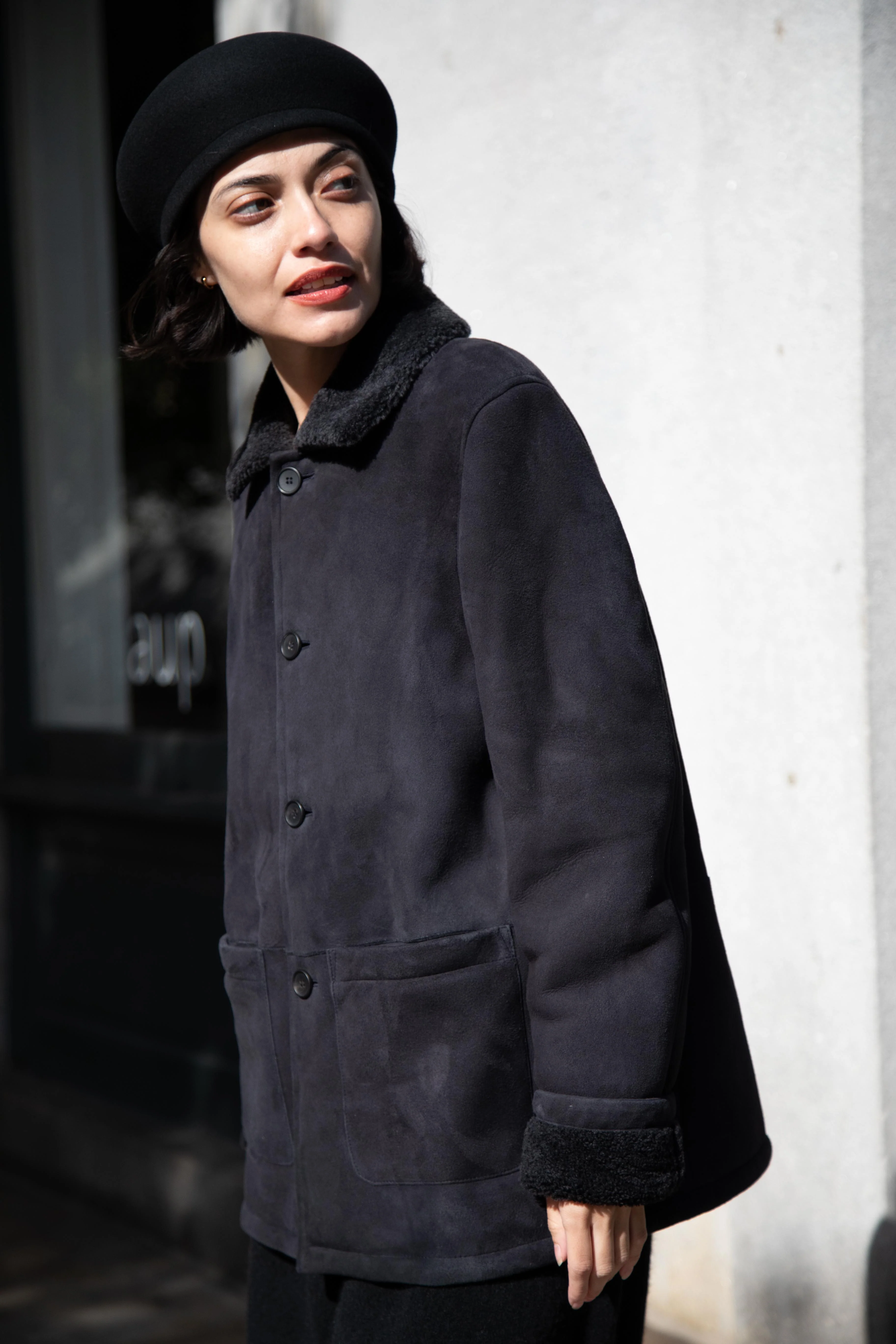 Bergfabel | Shearling Jacket in Black - Image 2