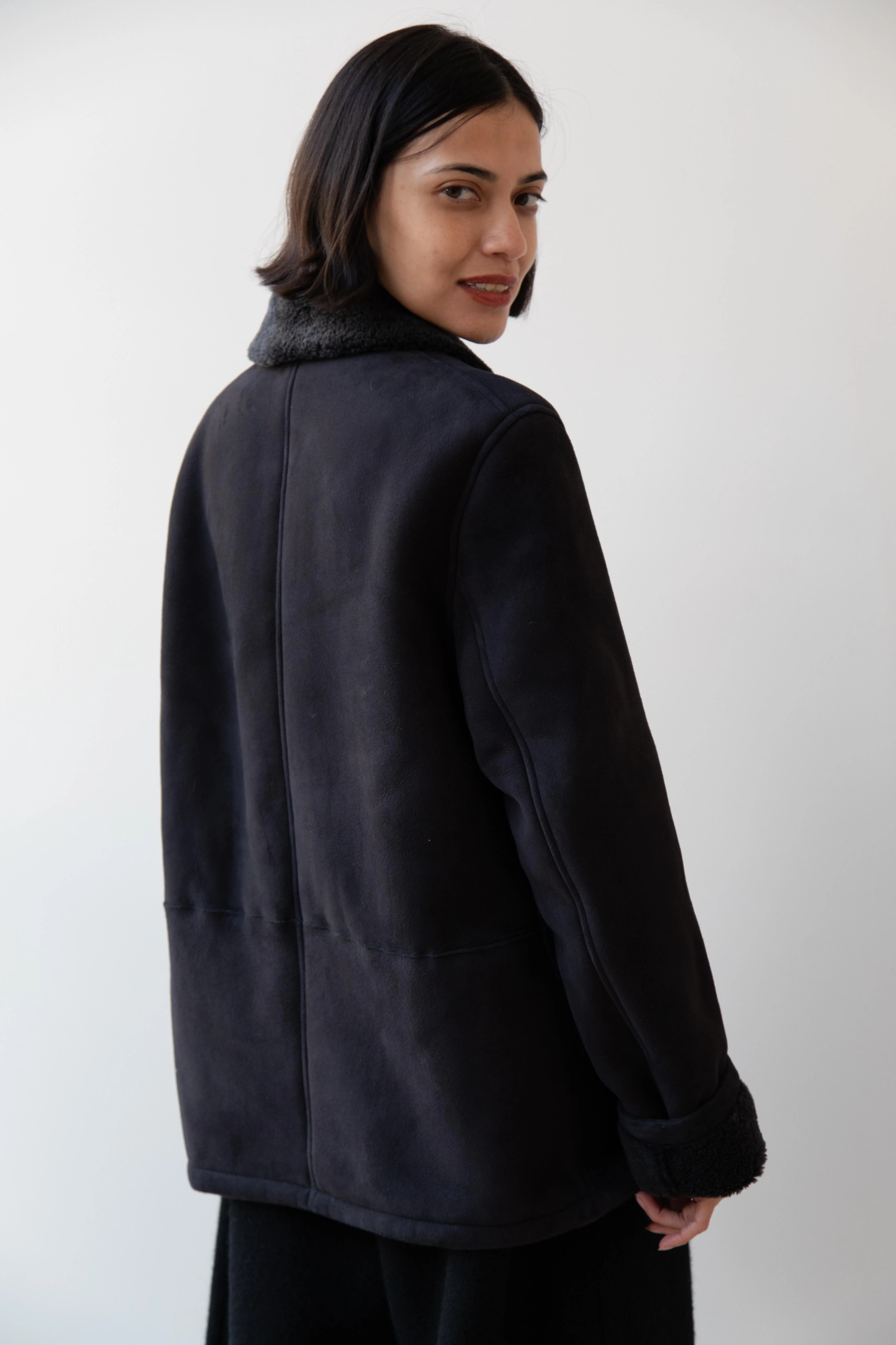 Bergfabel | Shearling Jacket in Black - Image 20
