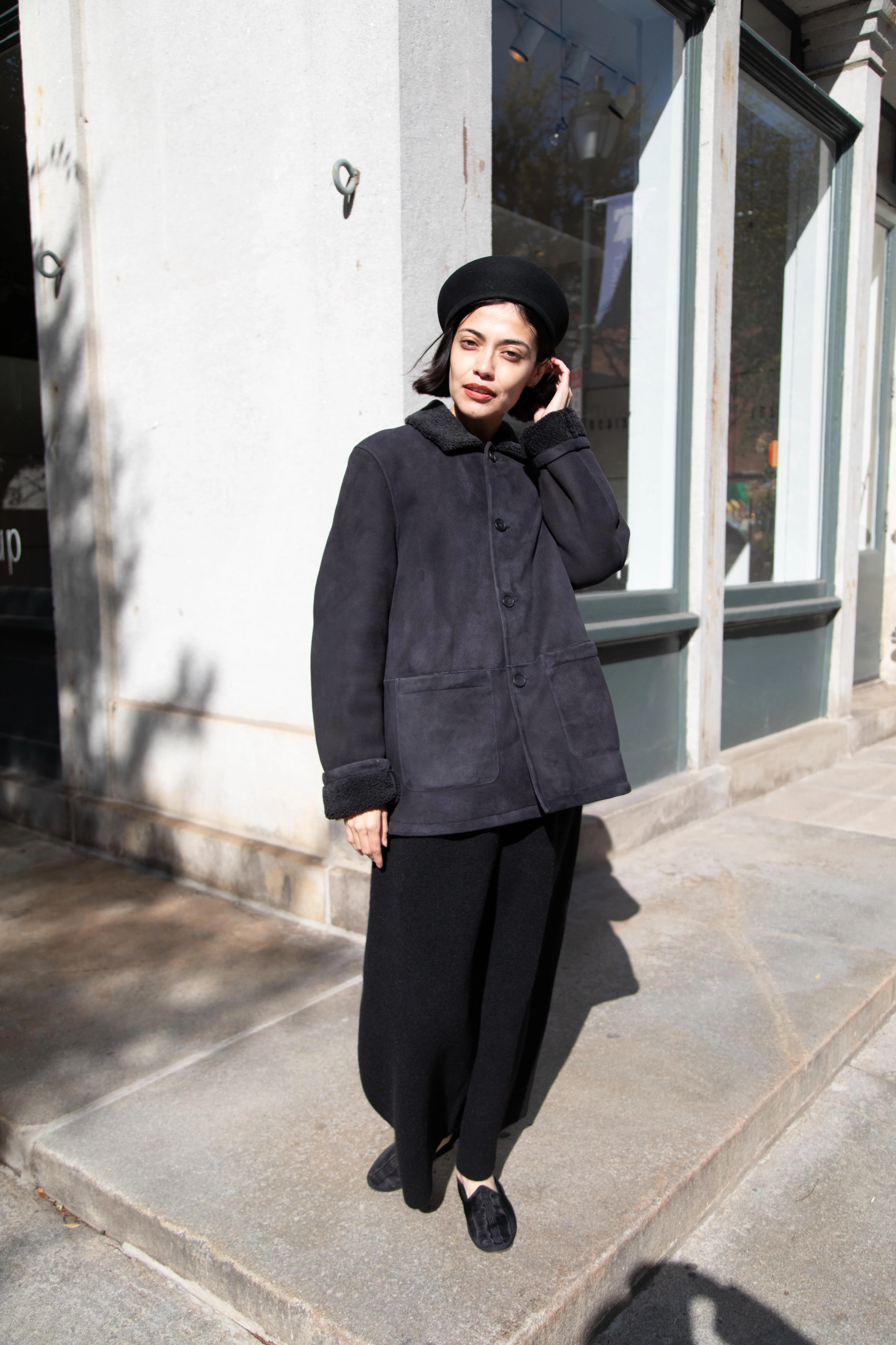 Bergfabel | Shearling Jacket in Black - Image 6