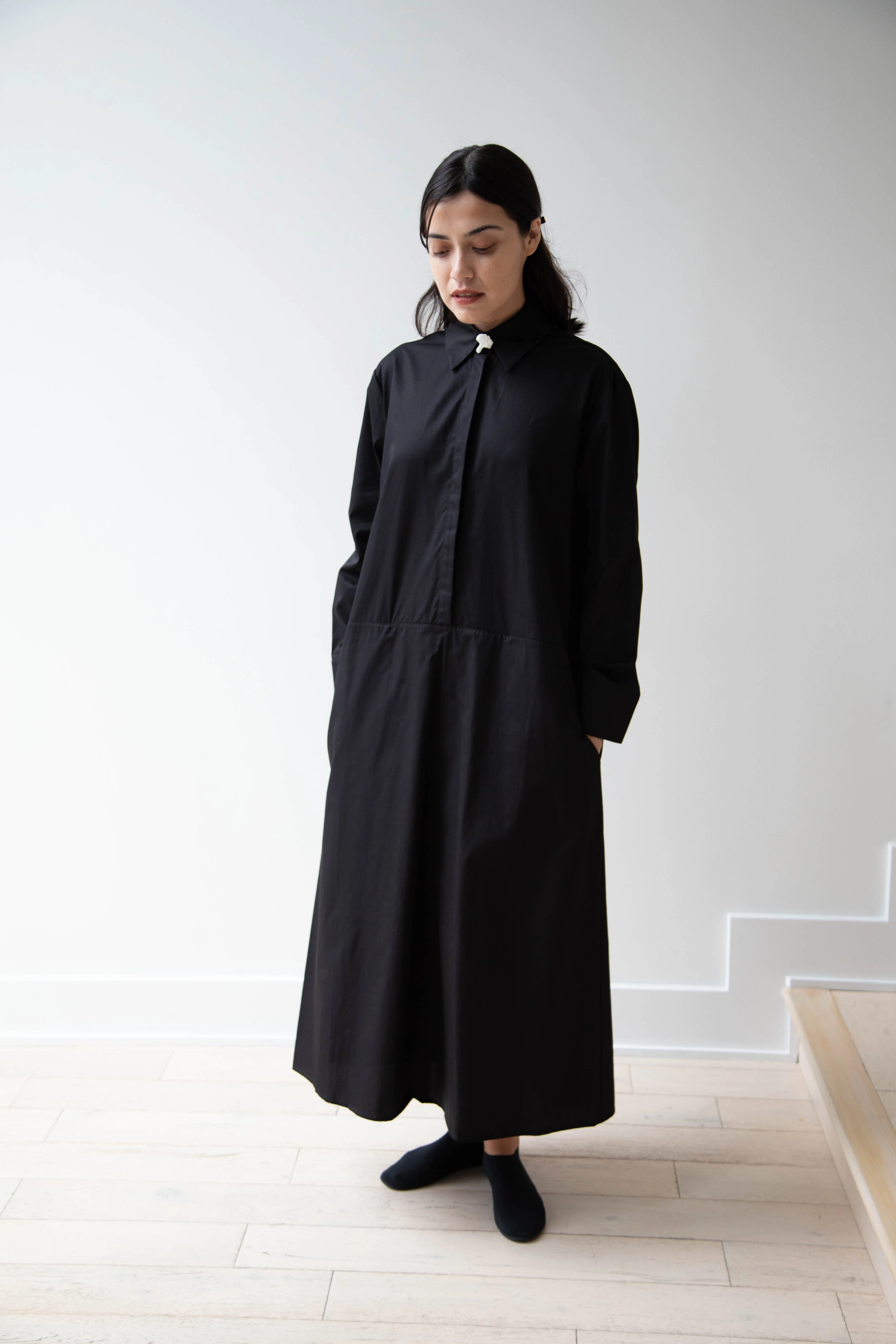 Delegan | Dress With Parcel Button in Black - Image 15