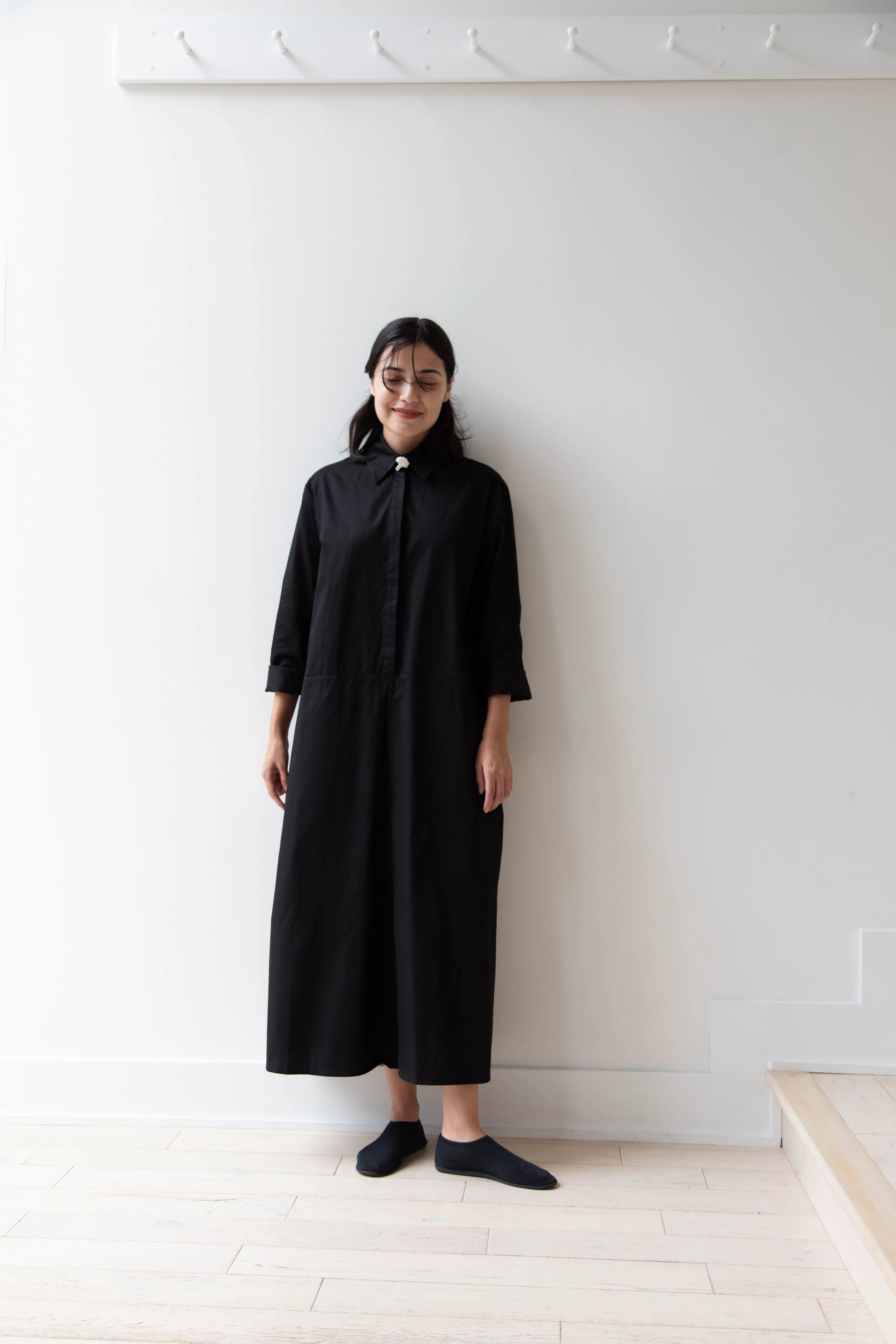Delegan | Dress With Parcel Button in Black - Image 35