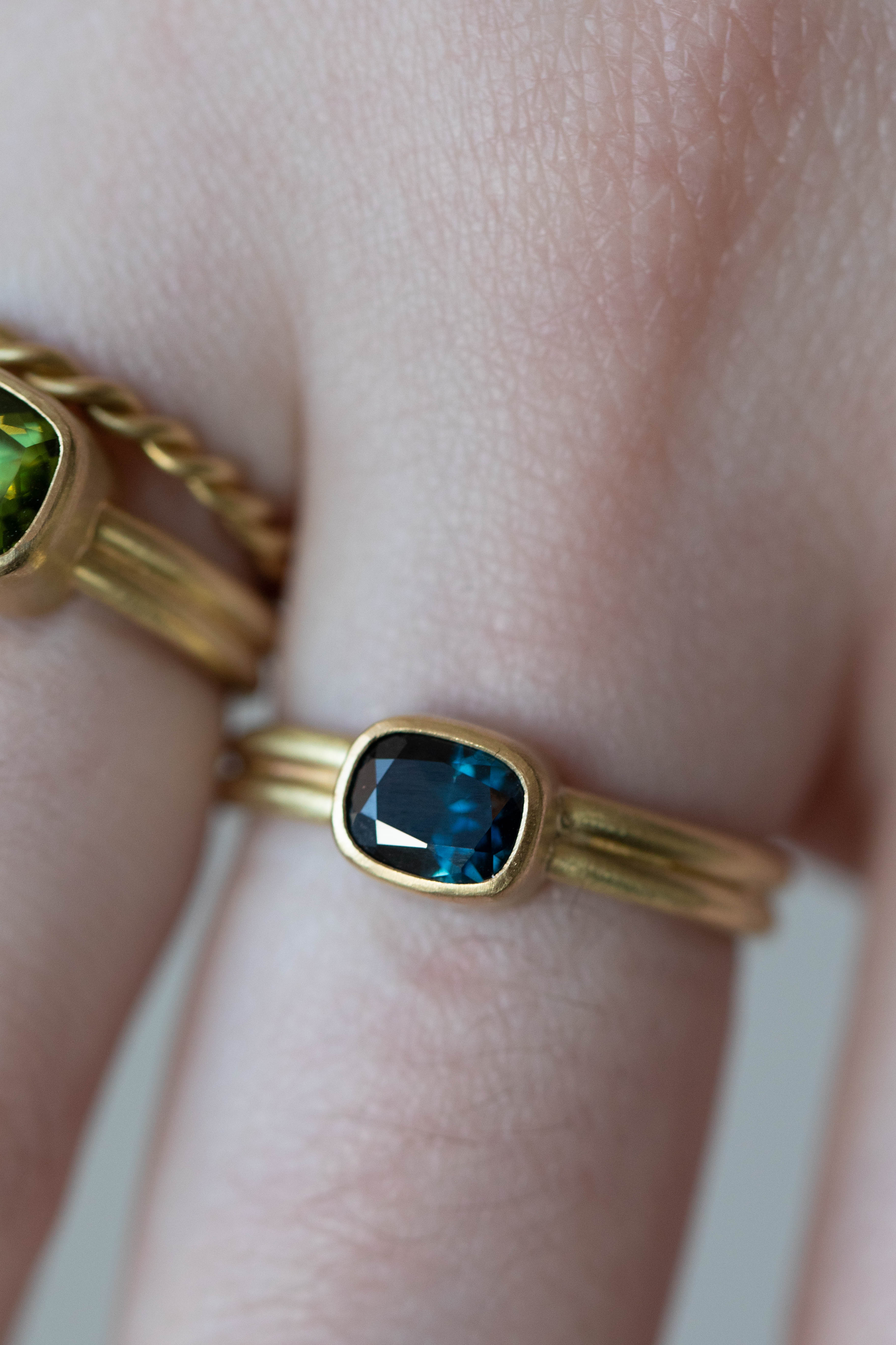 East Camp | Sapphire Double Band Ring in 18k Gold - Image 13