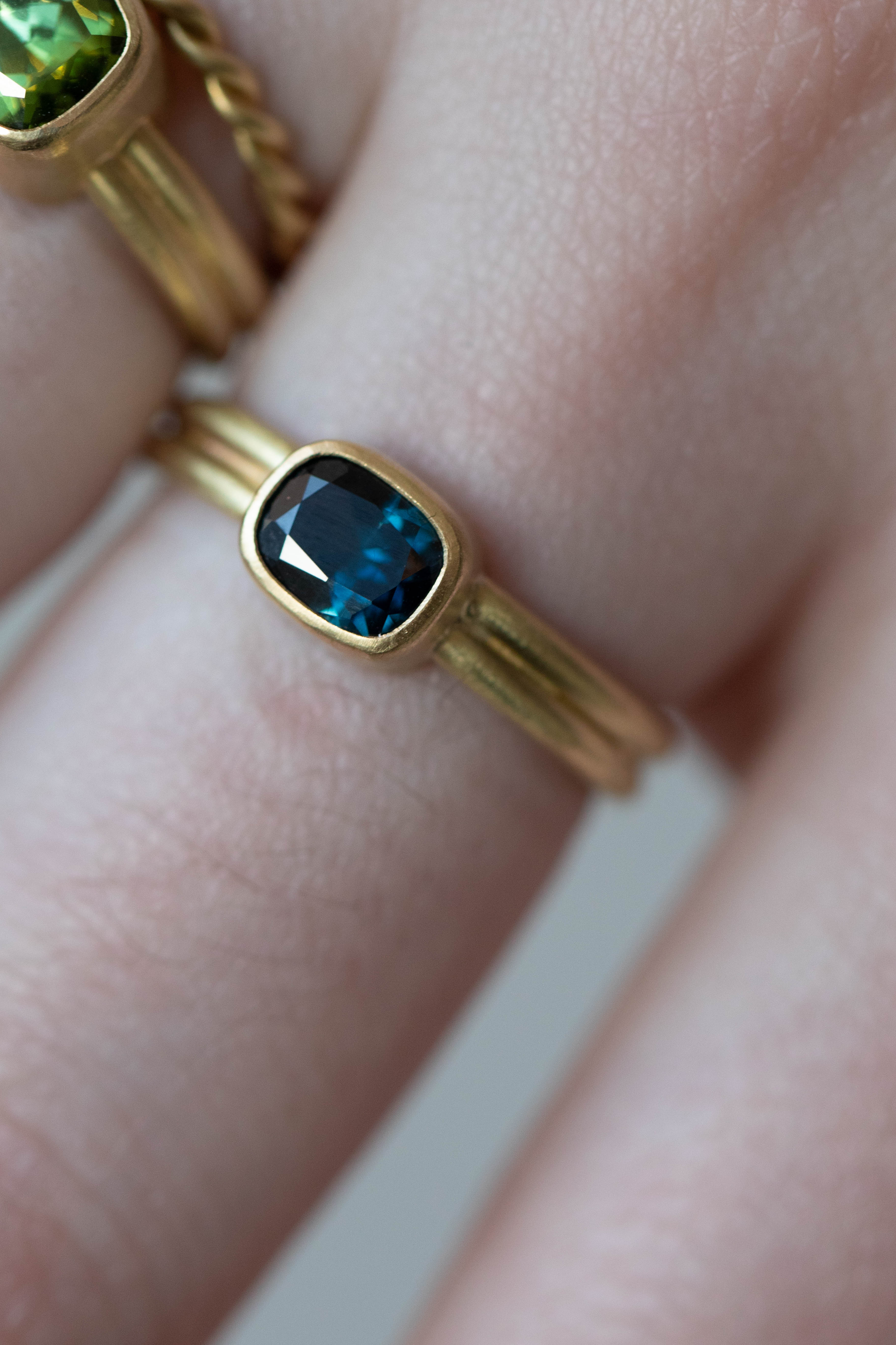 East Camp | Sapphire Double Band Ring in 18k Gold - Image 14