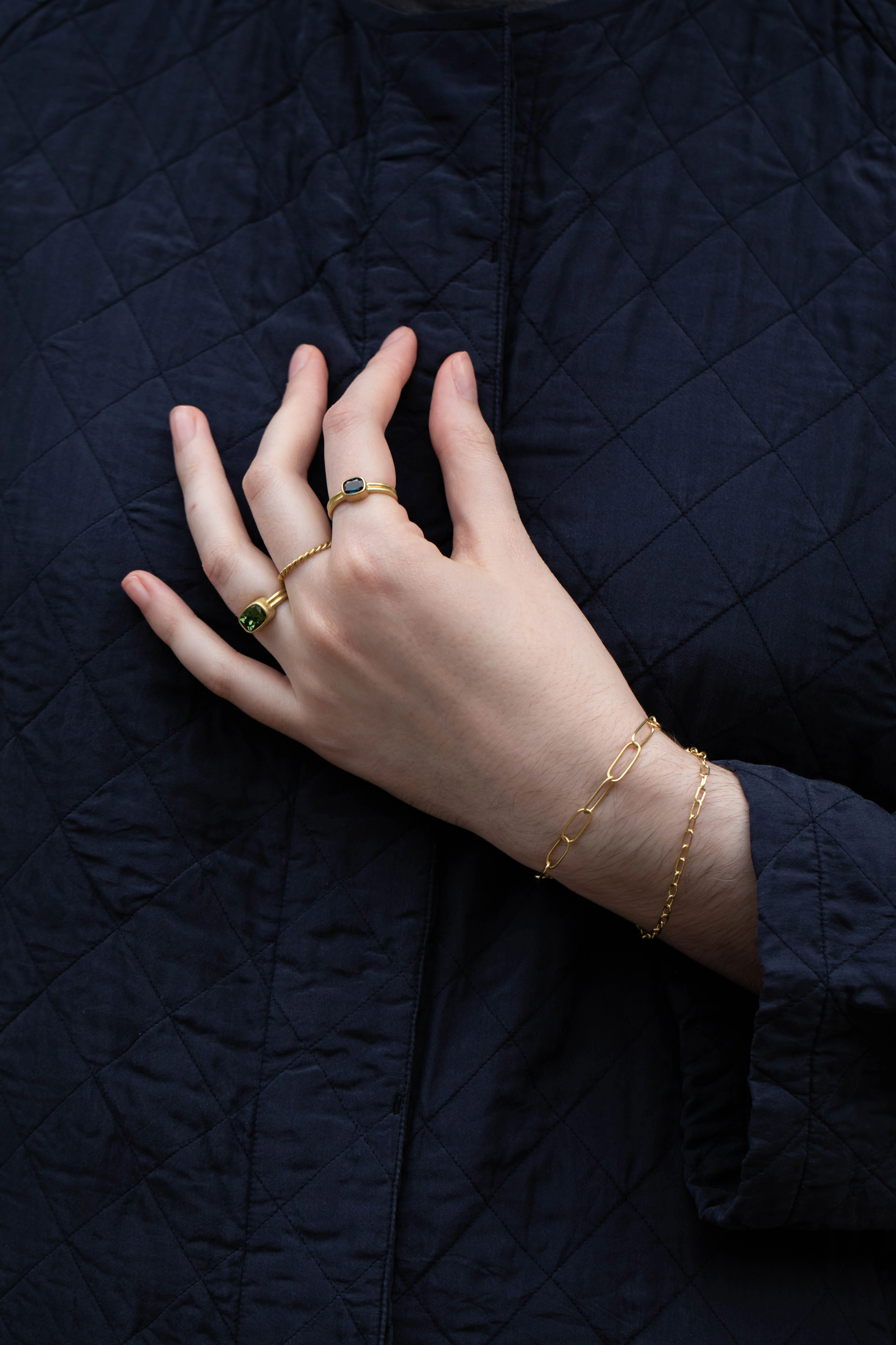 East Camp | Sapphire Double Band Ring in 18k Gold - Image 30
