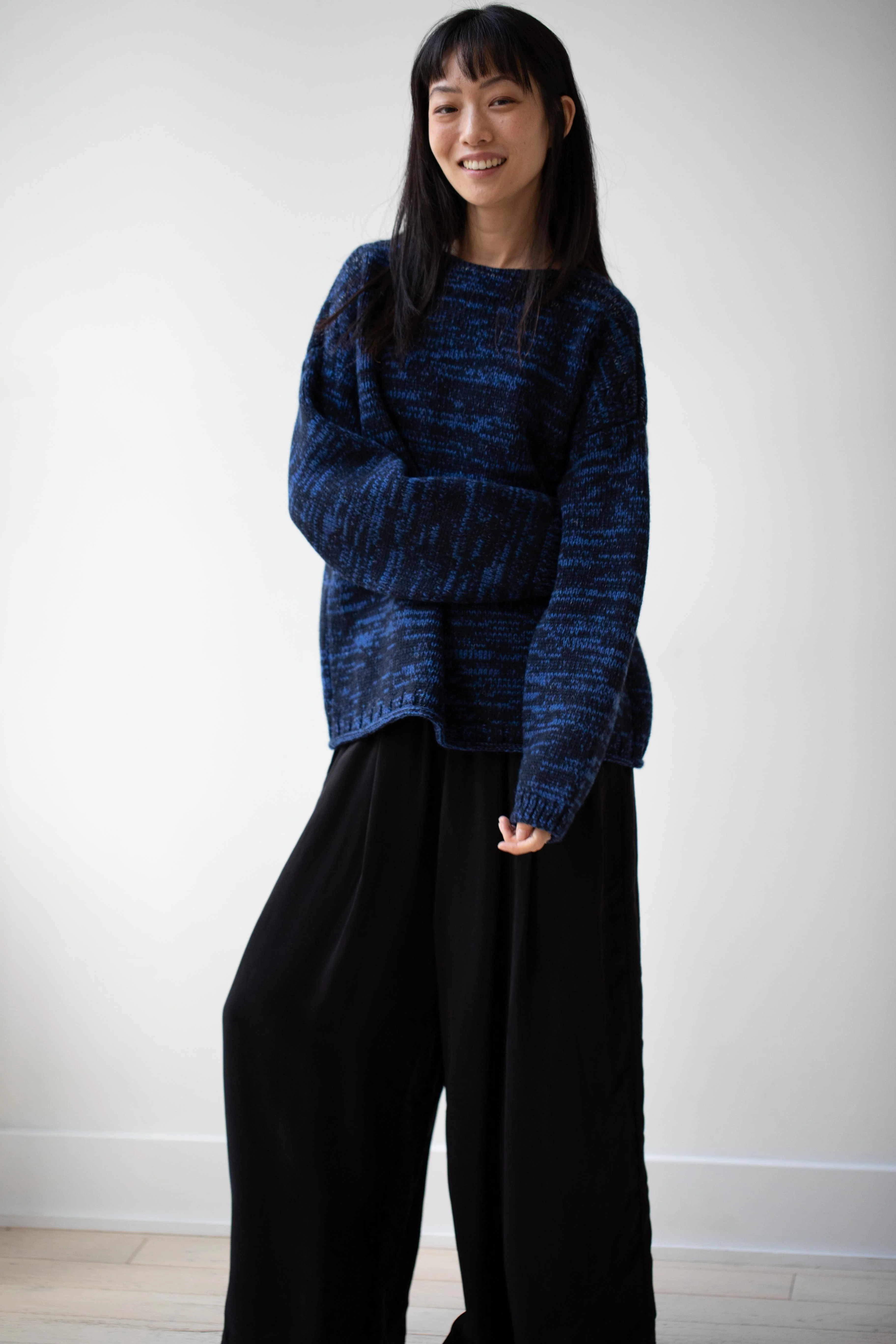 École De Curiosités | Moria Sweater Knitwear in Mazarine Melange - Image 14
