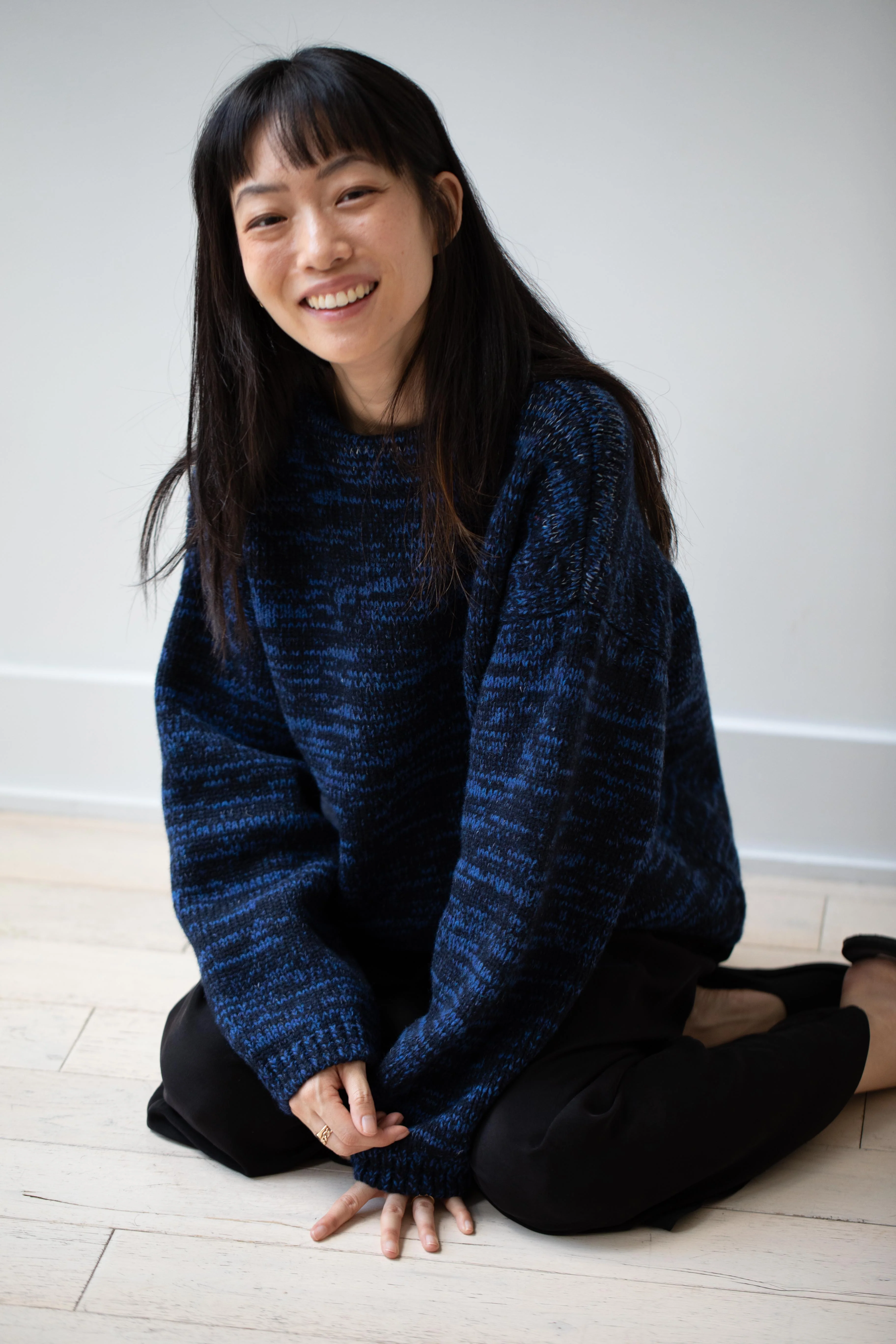 École De Curiosités | Moria Sweater Knitwear in Mazarine Melange - Image 27